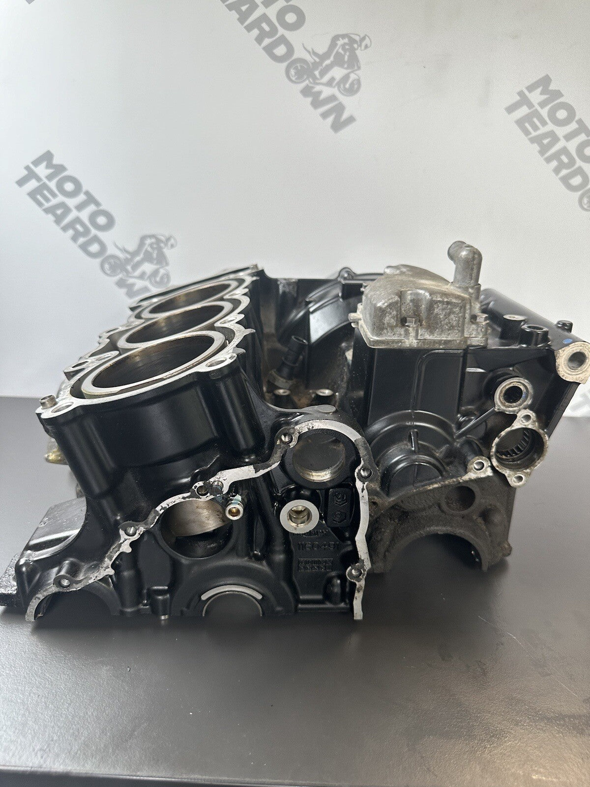 TRIUMPH STREET TRIPLE 675 2013-2016 Upper Crank Case Upper Engine 12,409 Miles