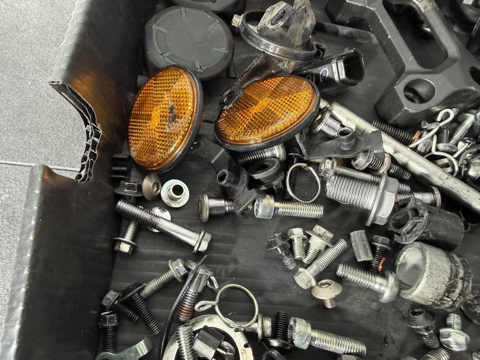 0ccbfa3a-e7a7-4a21-9f7c-f75053455e2d