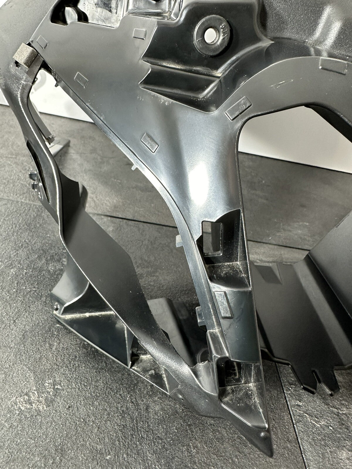 Yamaha R7 690 2024 Front Inner Nose Cone Upper Fairing 1784 Miles 2022 2023