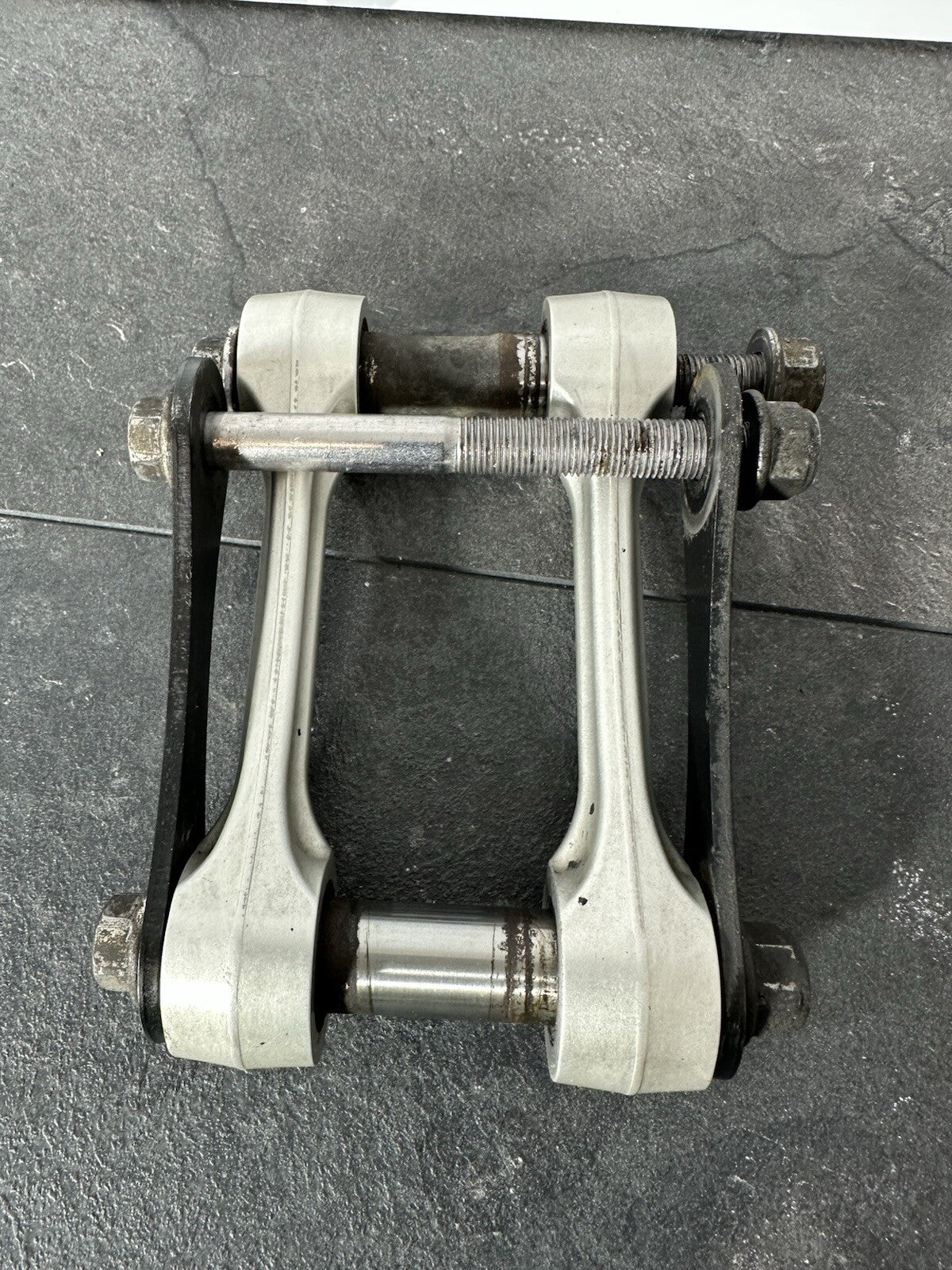 Triumph TIGER 900 GT PRO 2022 Shock Linkage Dog Bone 6337 Miles 2020-2023 OEM
