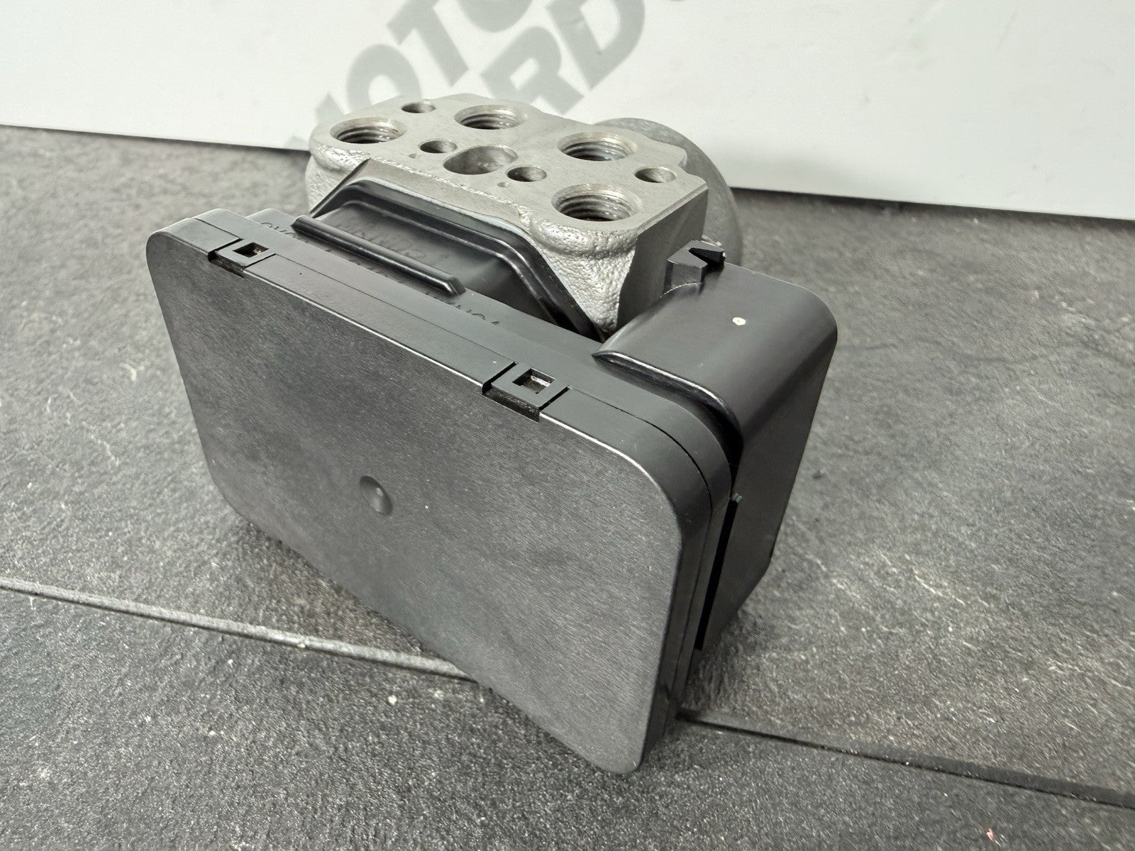 f81d9697-56e3-4fc3-bed8-6a117ae3ded5