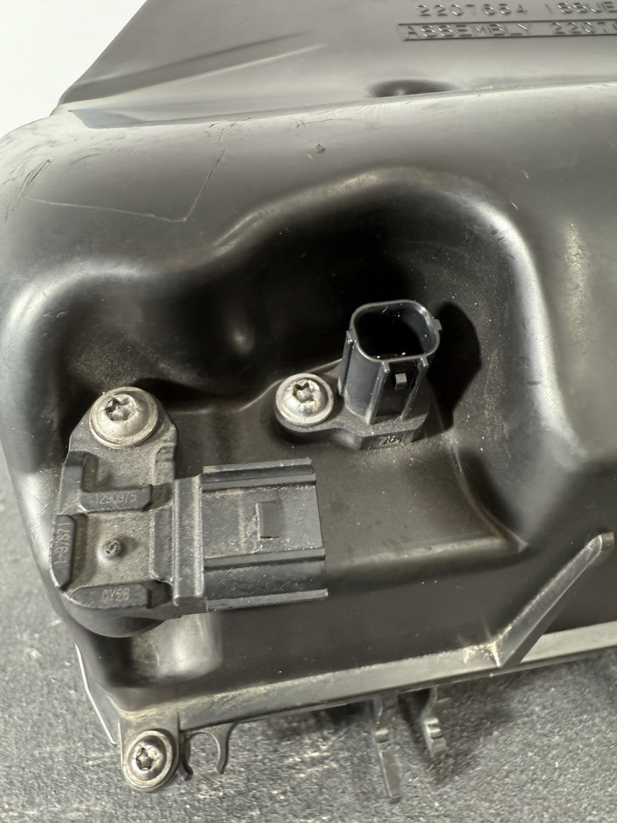 Triumph Street Triple 765 RS 2021 Airbox Filter Housing 21650 Miles 2020-2022