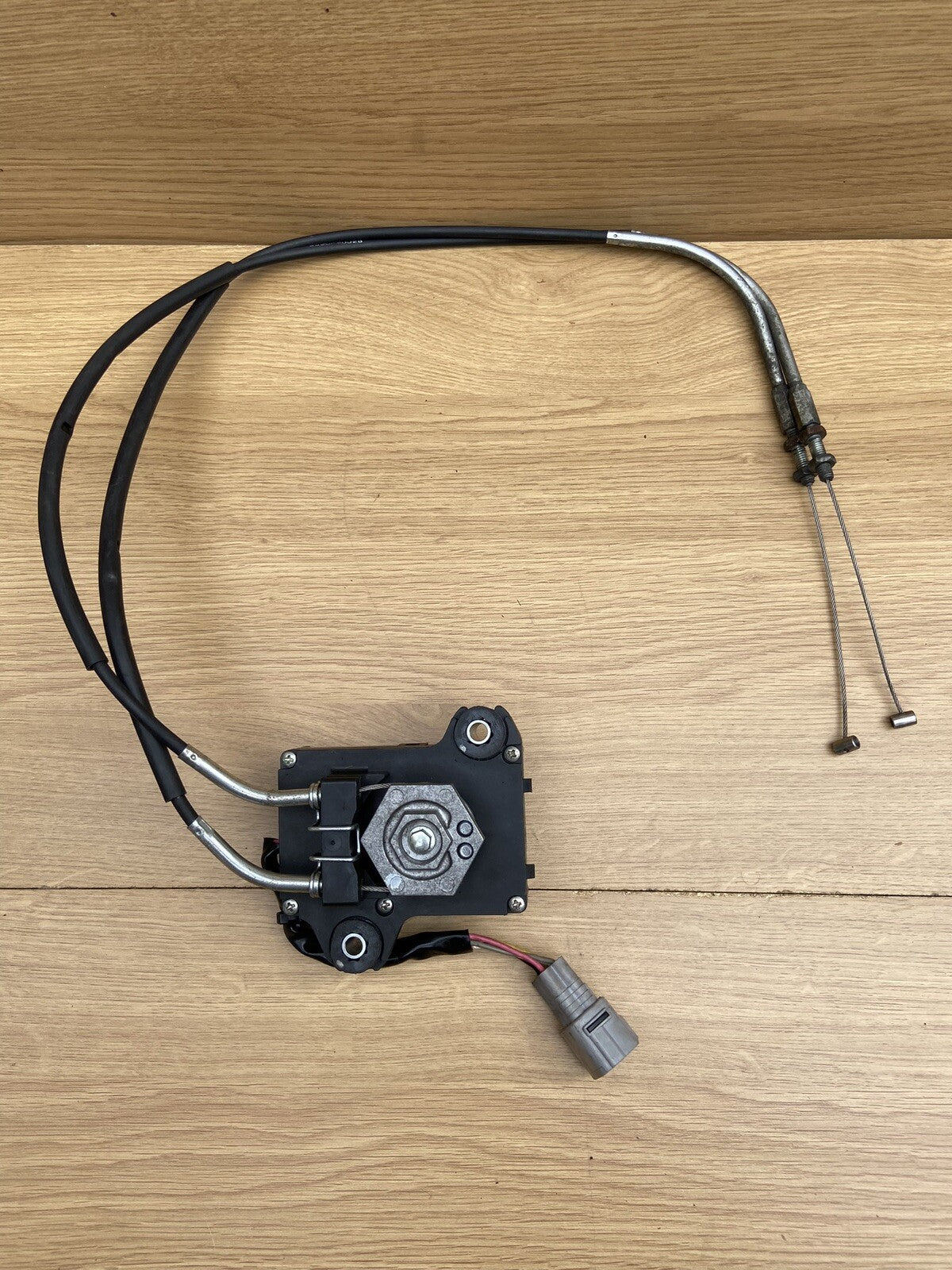SUZUKI GSXR 600 750 Exhaust Actuator L1-L7 Exhaust Actuator 2011-2017 OEM