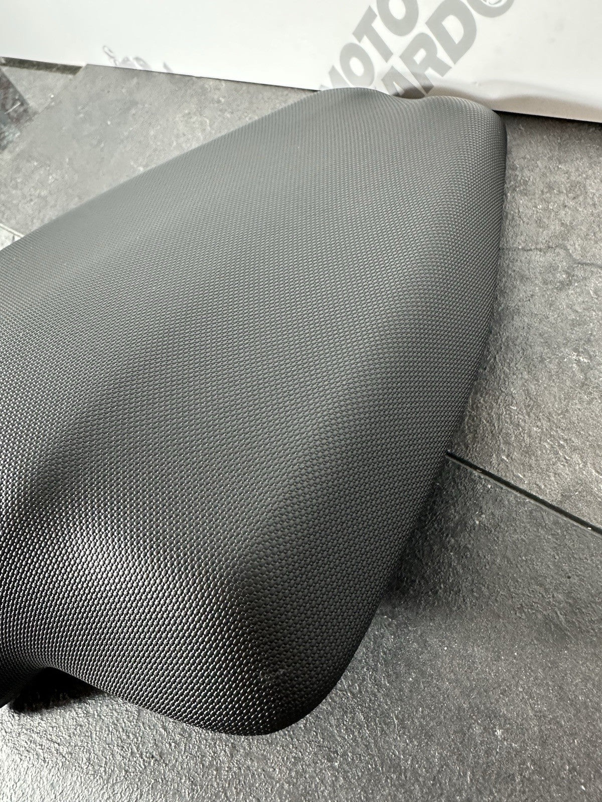 Aprilia RS660 2021 Pillion Seat Rear Seat BLACK Only 6220 Miles 2022-2025 OEM