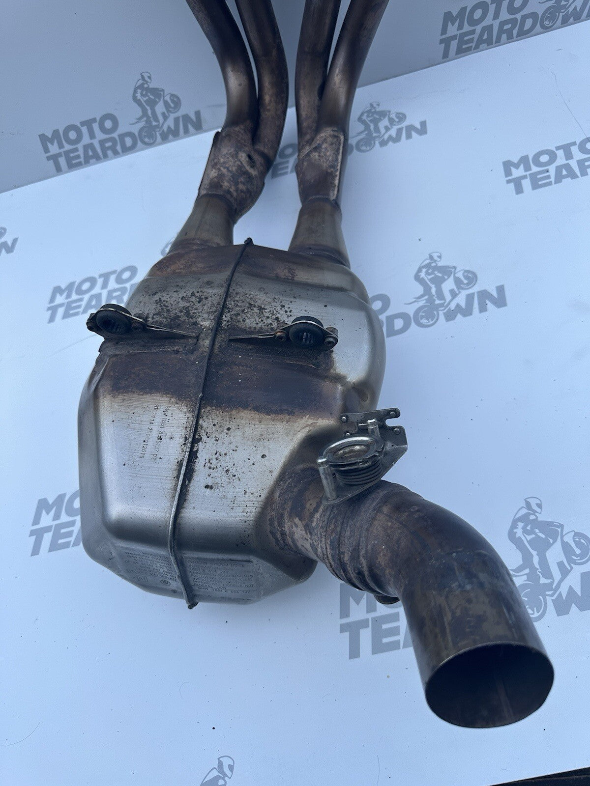 BMW S1000R Downpipes exhaust headers BMW 8545137 2014 16,807 Miles OEM