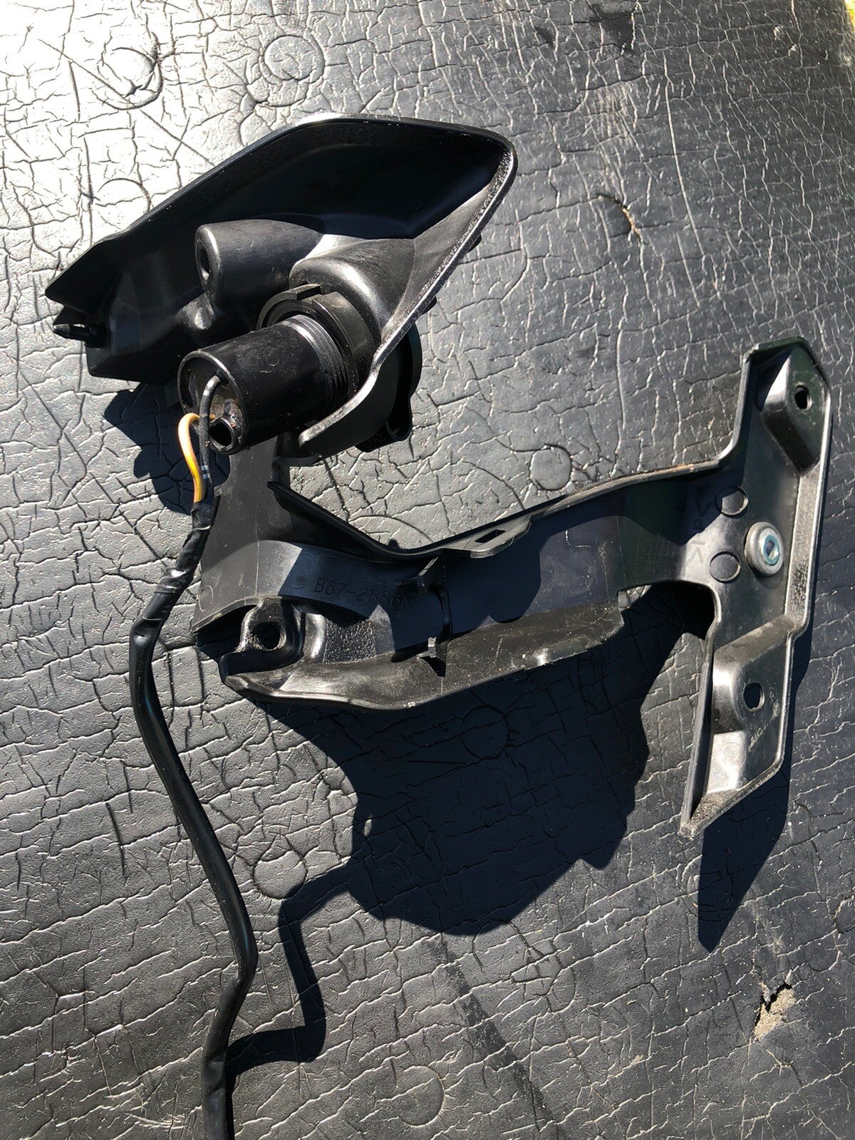 Yamaha MT10 SP 2018 Left Speedo Infill Panel & Power Outlet OEM Only 2826 Miles