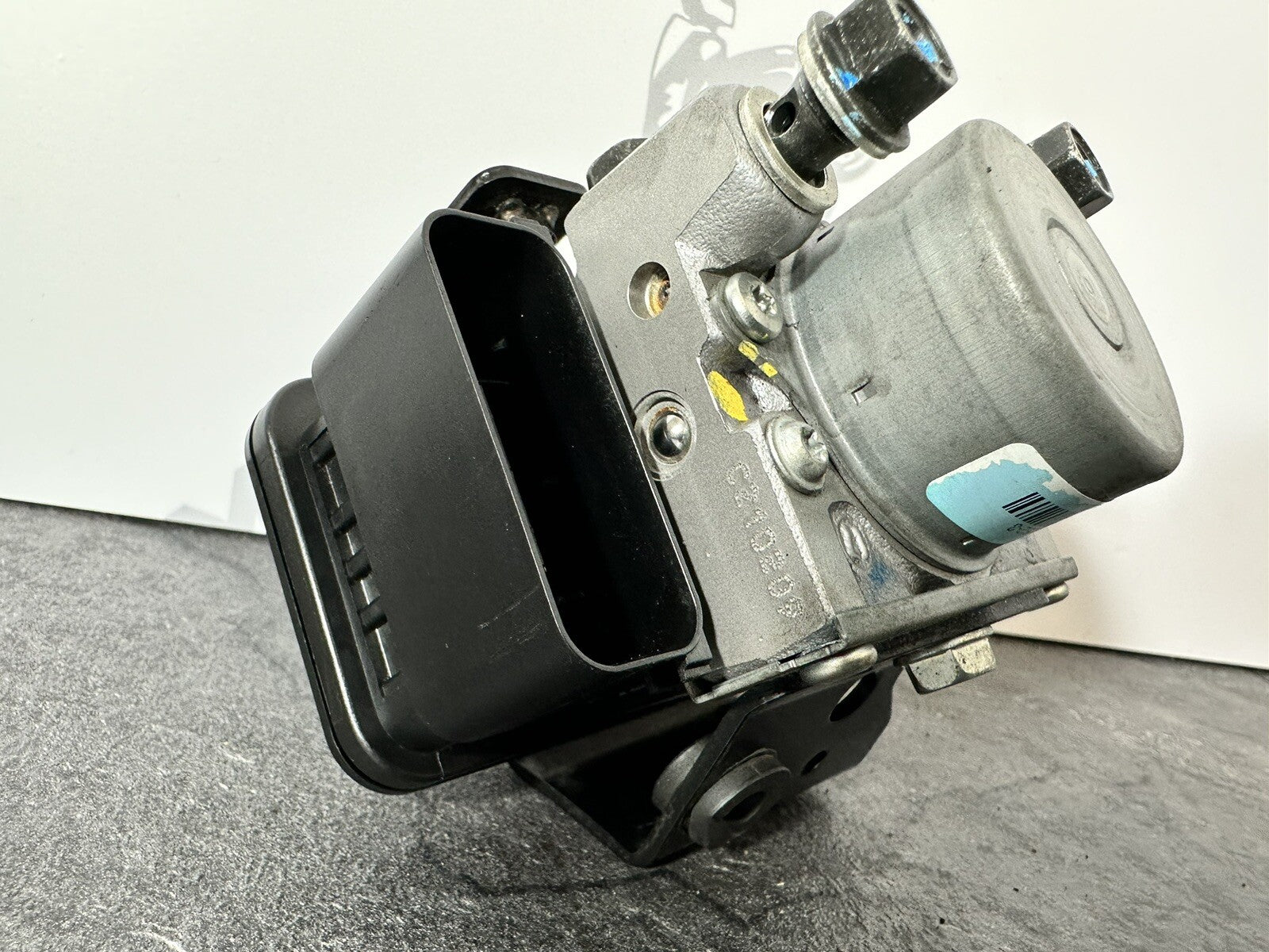 Kawasaki Z800 ABS 2016 ABS Pump Actuator 12691 Miles 2013-2018 OEM ZR800