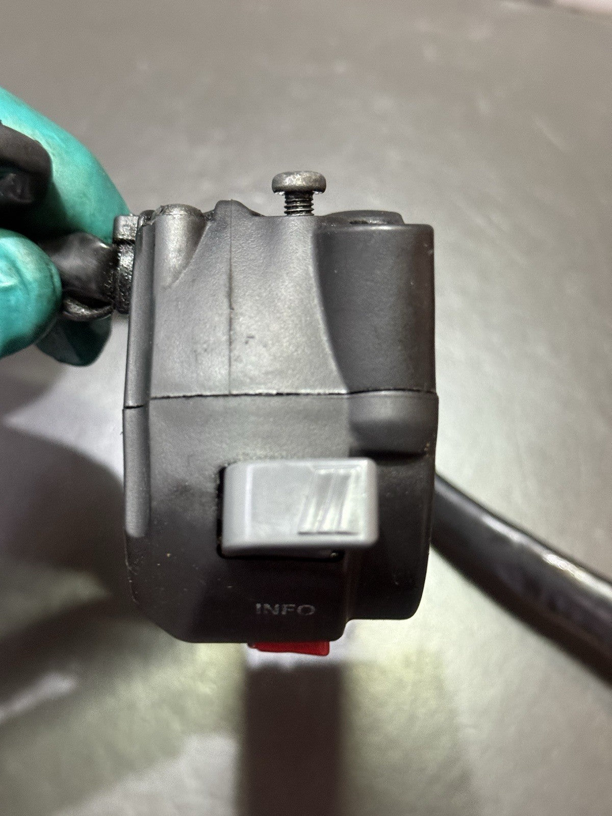 9f6d425c-3168-4f7d-90fa-bfb33235f855