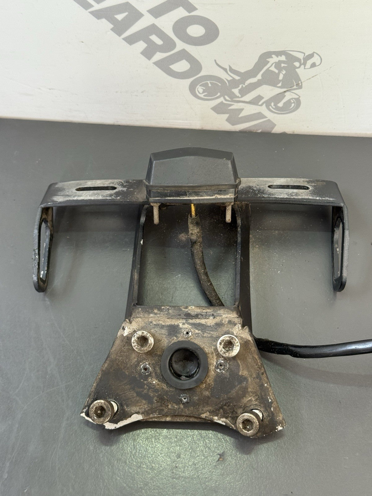 f906c26f-2bf0-435b-aa39-19b7318ccf3c