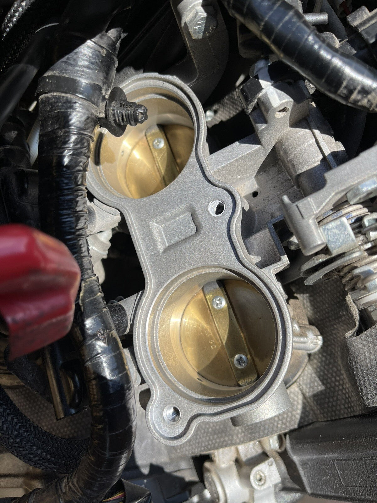Yamaha MT10 SP 2019 Engine Throttle Bodies Wiring Loom 10953 Miles 2CR 2017-2022