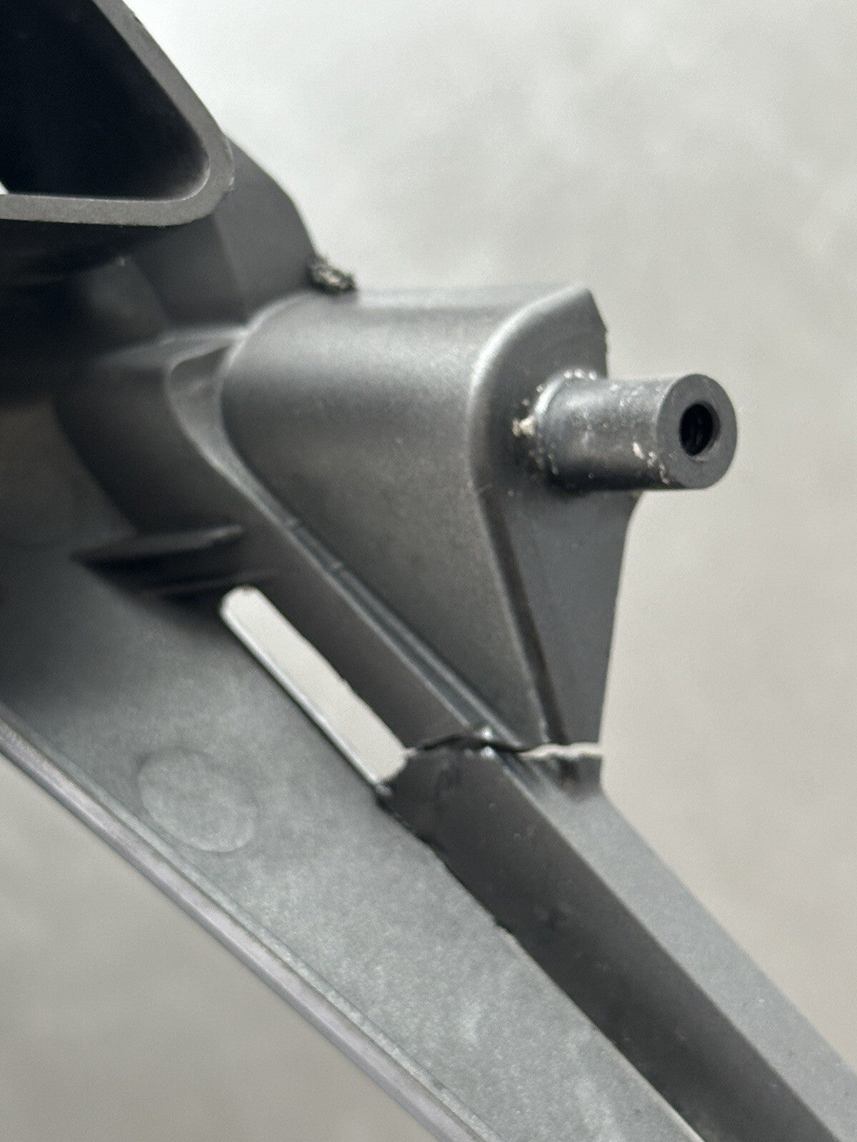 Upper Front Fairing Cowl Nose For Suzuki GSXR 1000 2009-2016 94671-47HO CRACKED