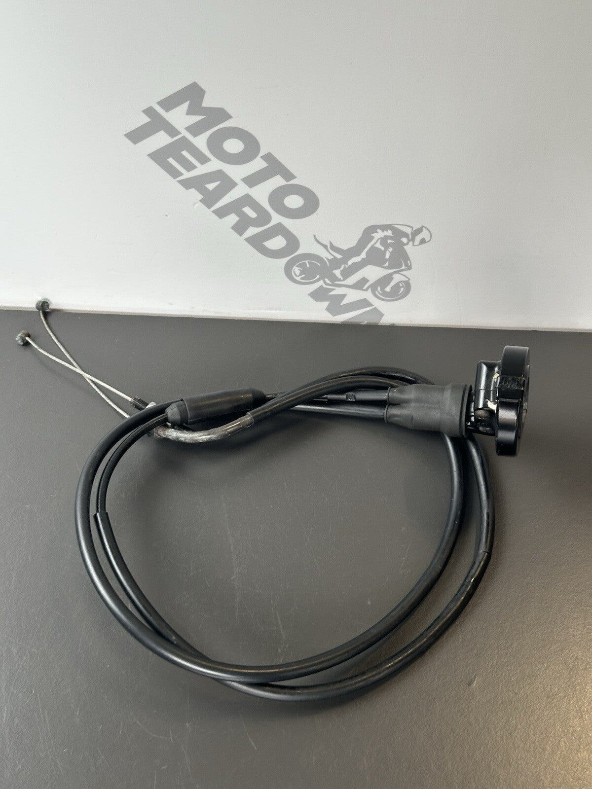 TRIUMPH STREET TRIPLE 675R 2011 THROTTLE CABLES 675R 675 Throttle Cable T2049300