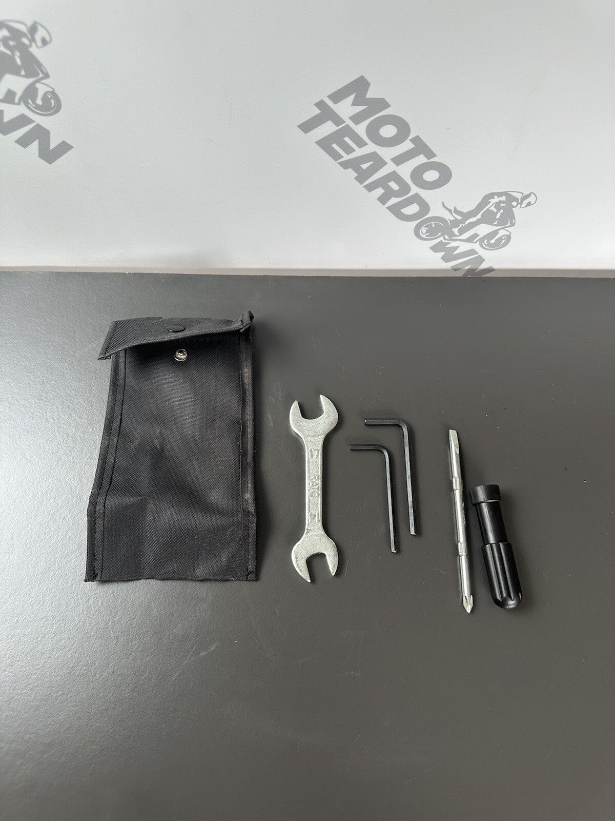 Kawasaki Z900 ZR900 2021-2022 Genuine Tool Kit Z900 Tool Kit ZR900 Tool Kit OEM