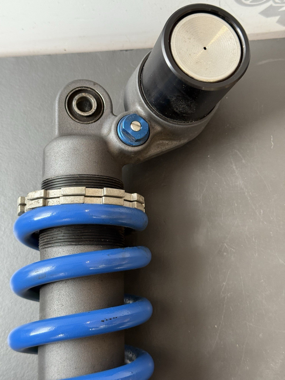 TRIUMPH STREET TRIPLE 675R Rear Suspension - T2053102 2008-2011 Rear Shock OEM