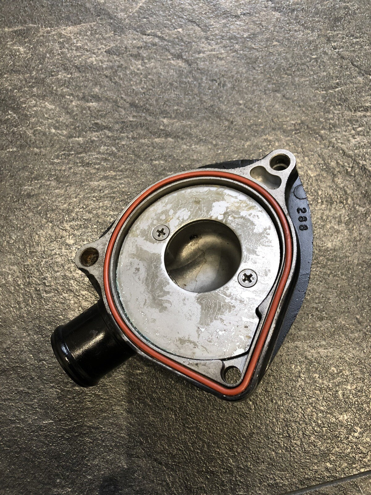 Triumph Speed Triple R 1050 Water Pump Cover Engine Casing Gasket 2011-2014 OEM