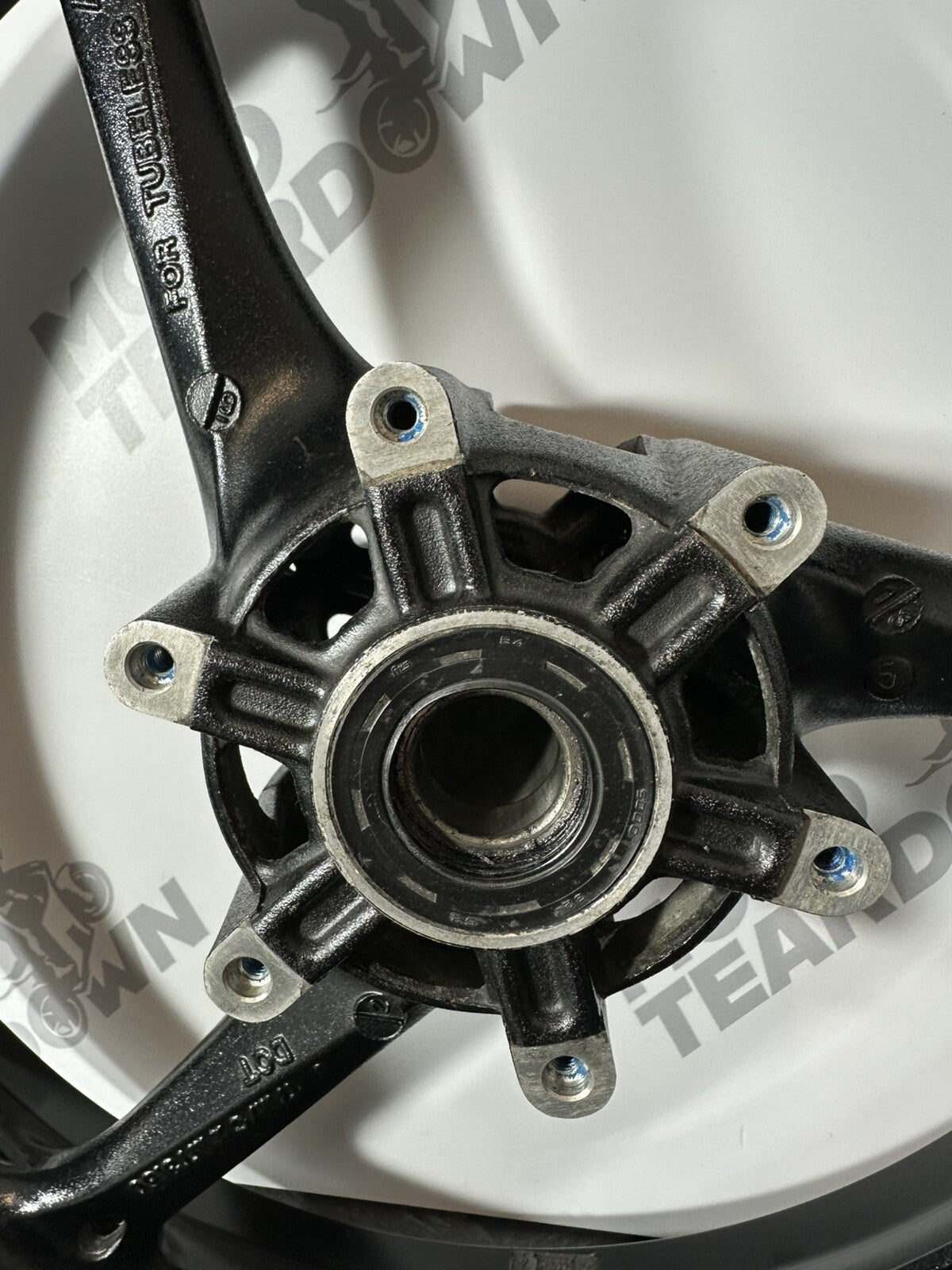 Suzuki GSXR 1000 2014 Front Wheel Rim ENKEI 22774 Miles 2009-2016 OEM 600 750