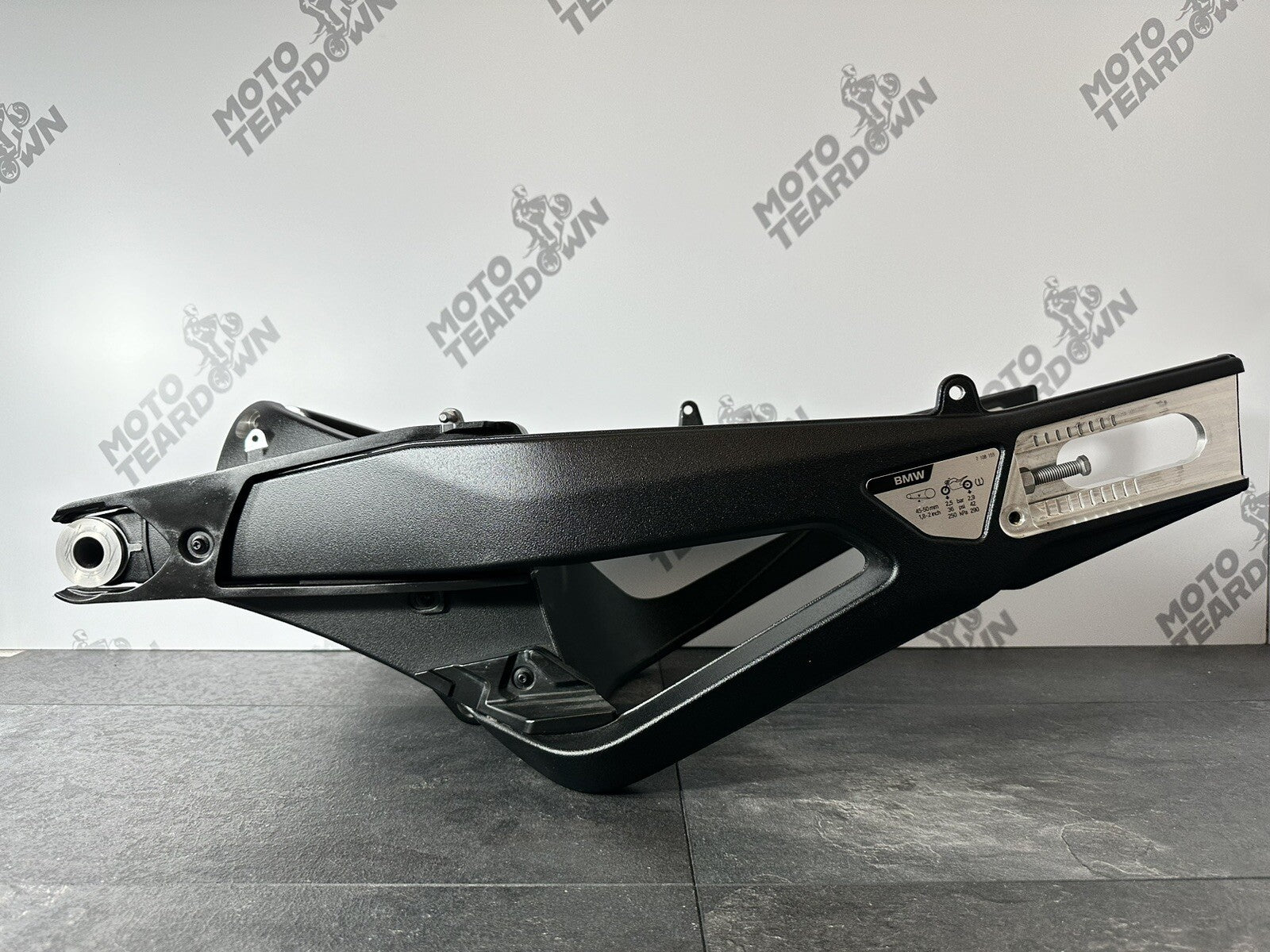 BMW S1000RR 2024 Swingarm Swinging Arm 2019-2025 MM S1000R M1000RR OEM