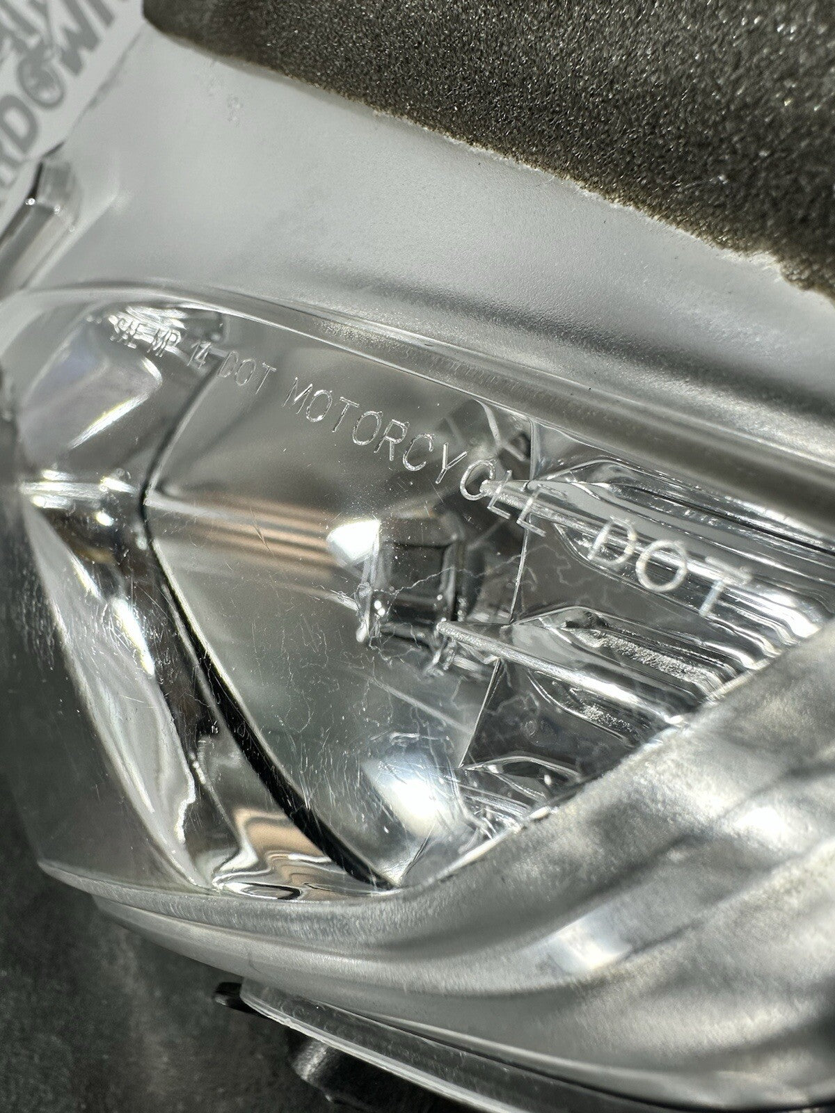 Aprilia RSV4 RF 1000 2016 Headlight Assembly Light Cluster 2015-2020 OEM Tuono