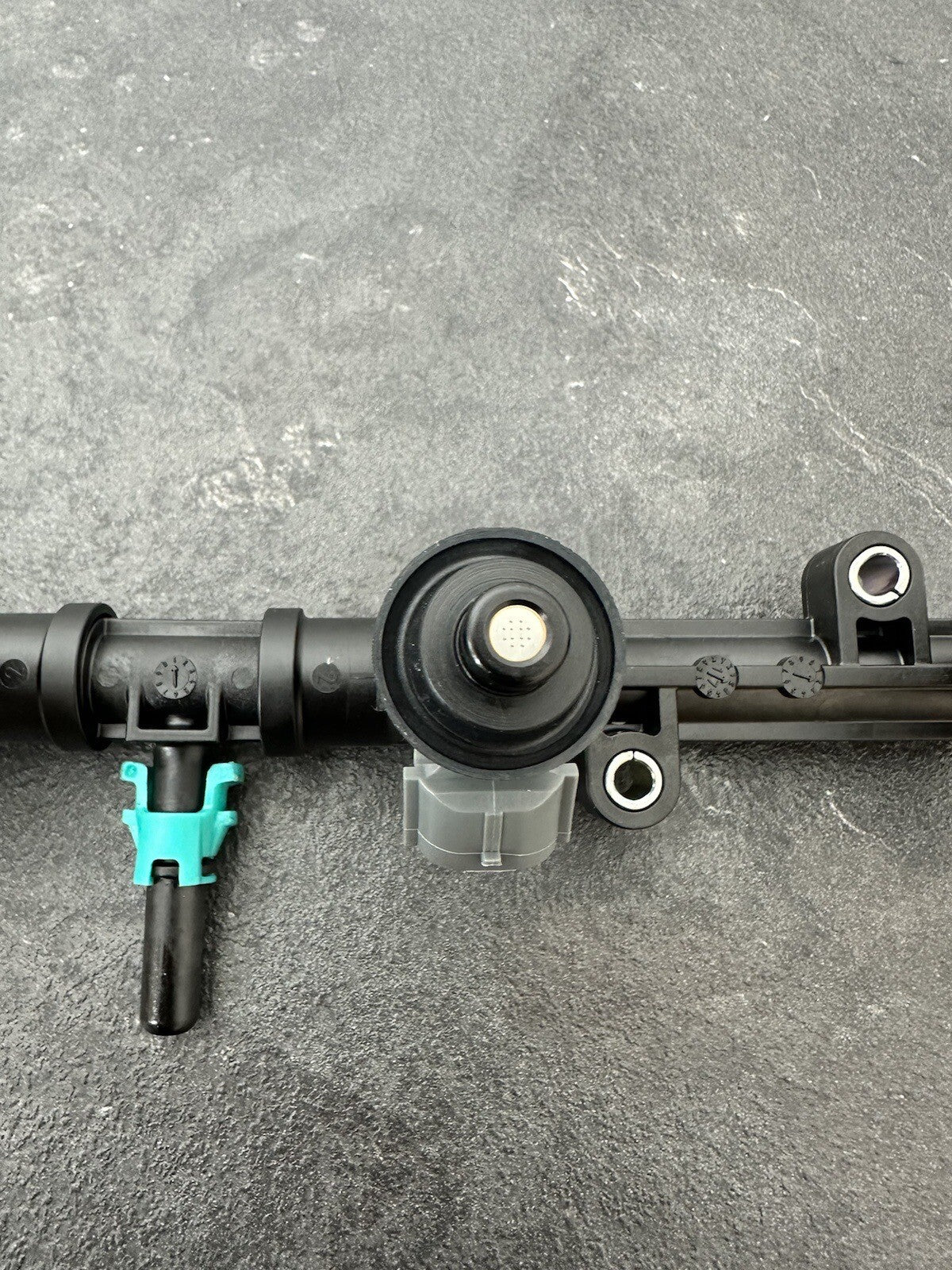Honda Fireblade CBR1000RR 2019 Secondary Fuel Injectors 2017 2018 OEM 4000 Miles