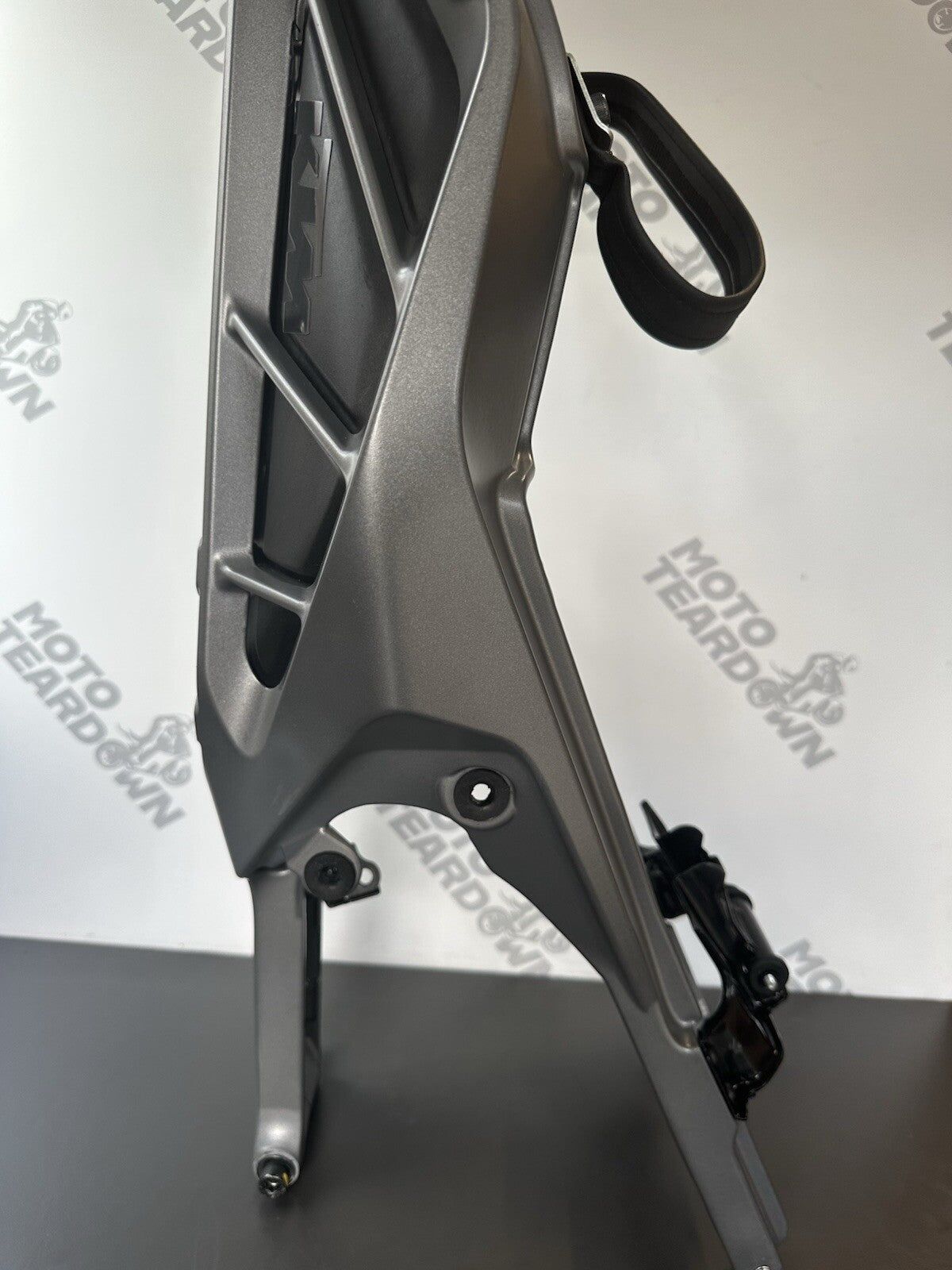 KTM 125 Duke subframe KTM 125 Duke Rear Subframe 2024 - 2025 OEM KTM125 Subframe