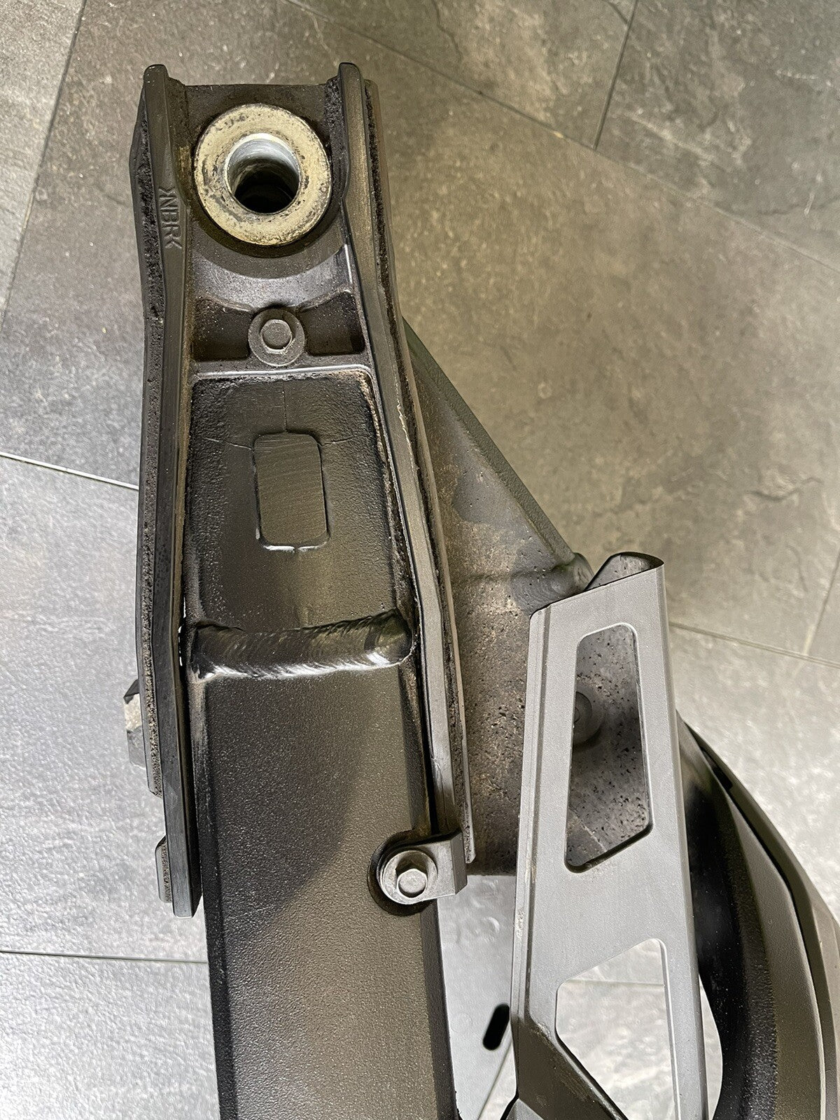 Suzuki GSXR 750 2015 L5 Swingarm Rear GSXR600 2011-2018 15287 Miles OEM