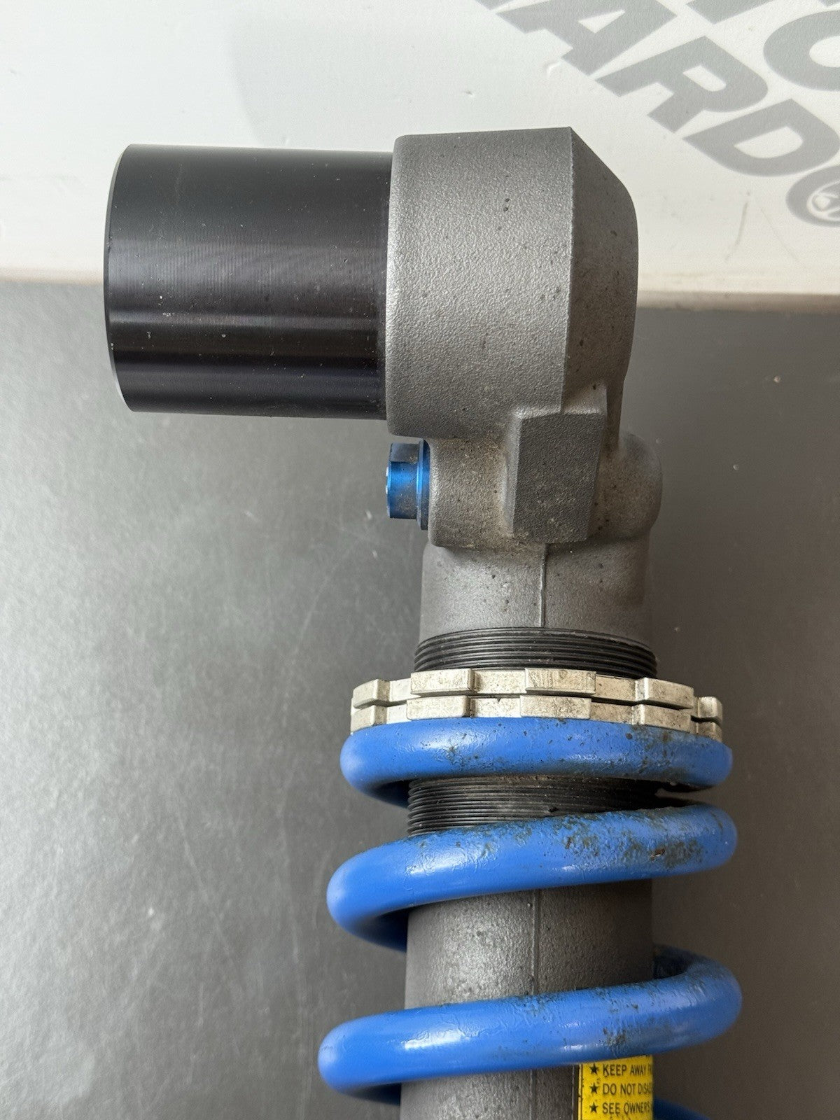 TRIUMPH STREET TRIPLE 675R Rear Suspension - T2053102 2008-2011 Rear Shock OEM