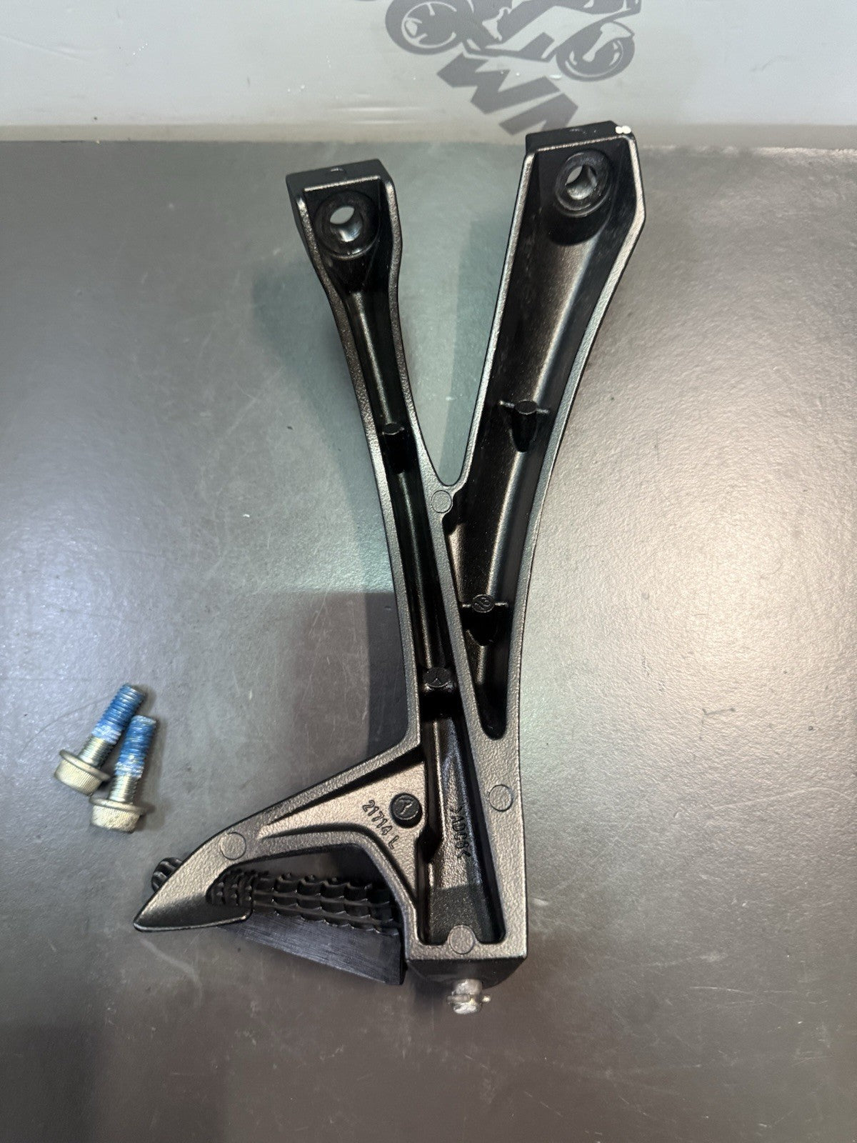 6c40dacf-ced4-44b5-81e5-f0edcf764c60