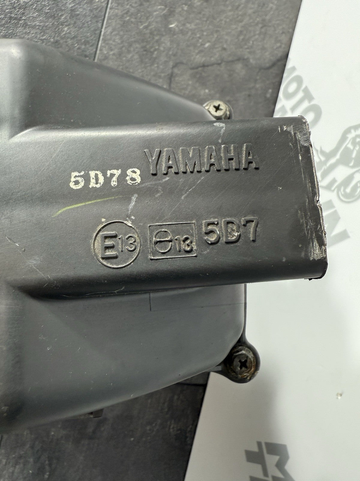 Yamaha YZF R125 R 125 2014 Airbox Air Box Filter 26983 Mile 2008-2018 OEM