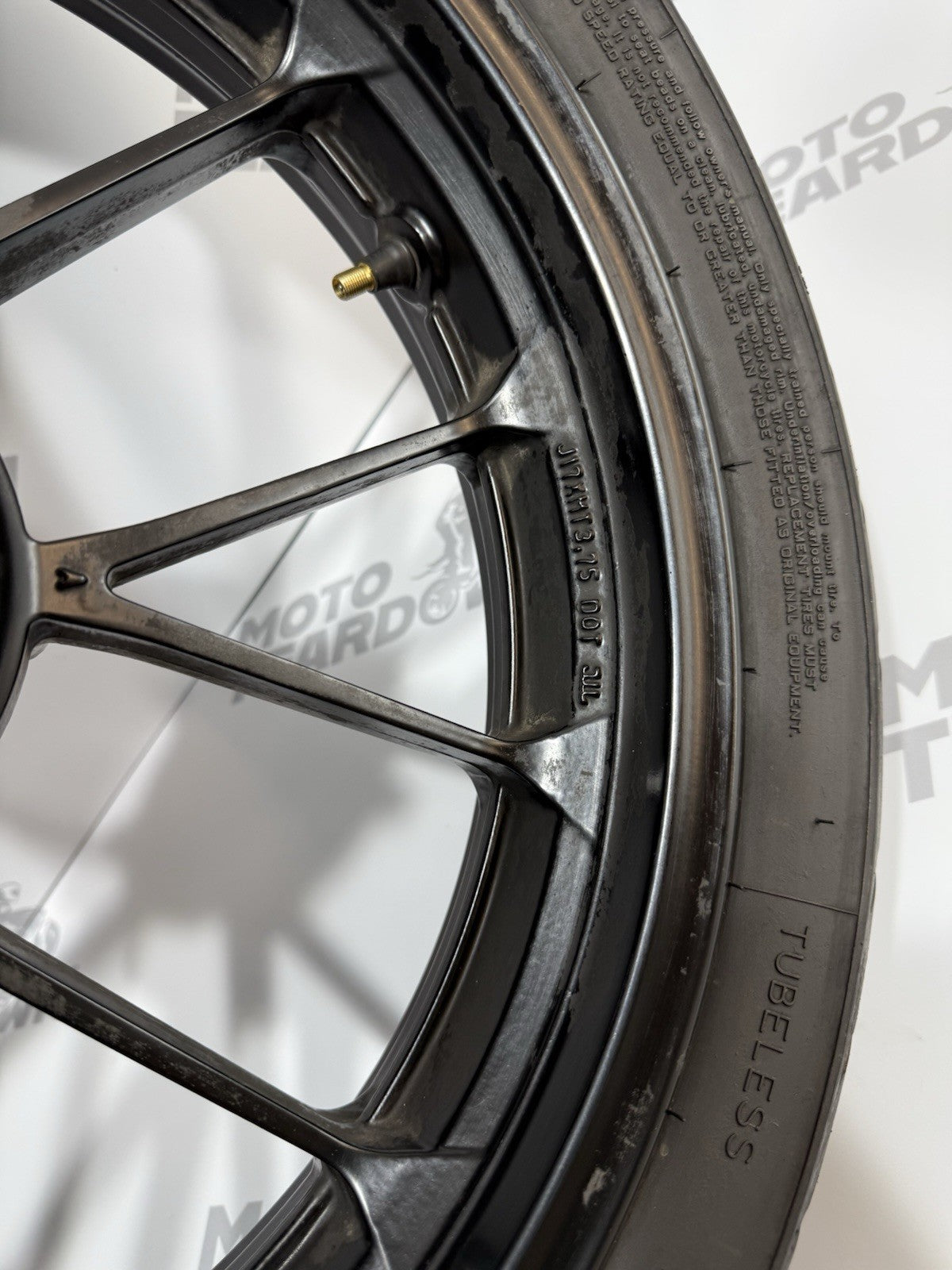 Yamaha YZF R125 R 125 2014 Front Rear Wheels Pair & Tyres 26983 Miles 2008-2018