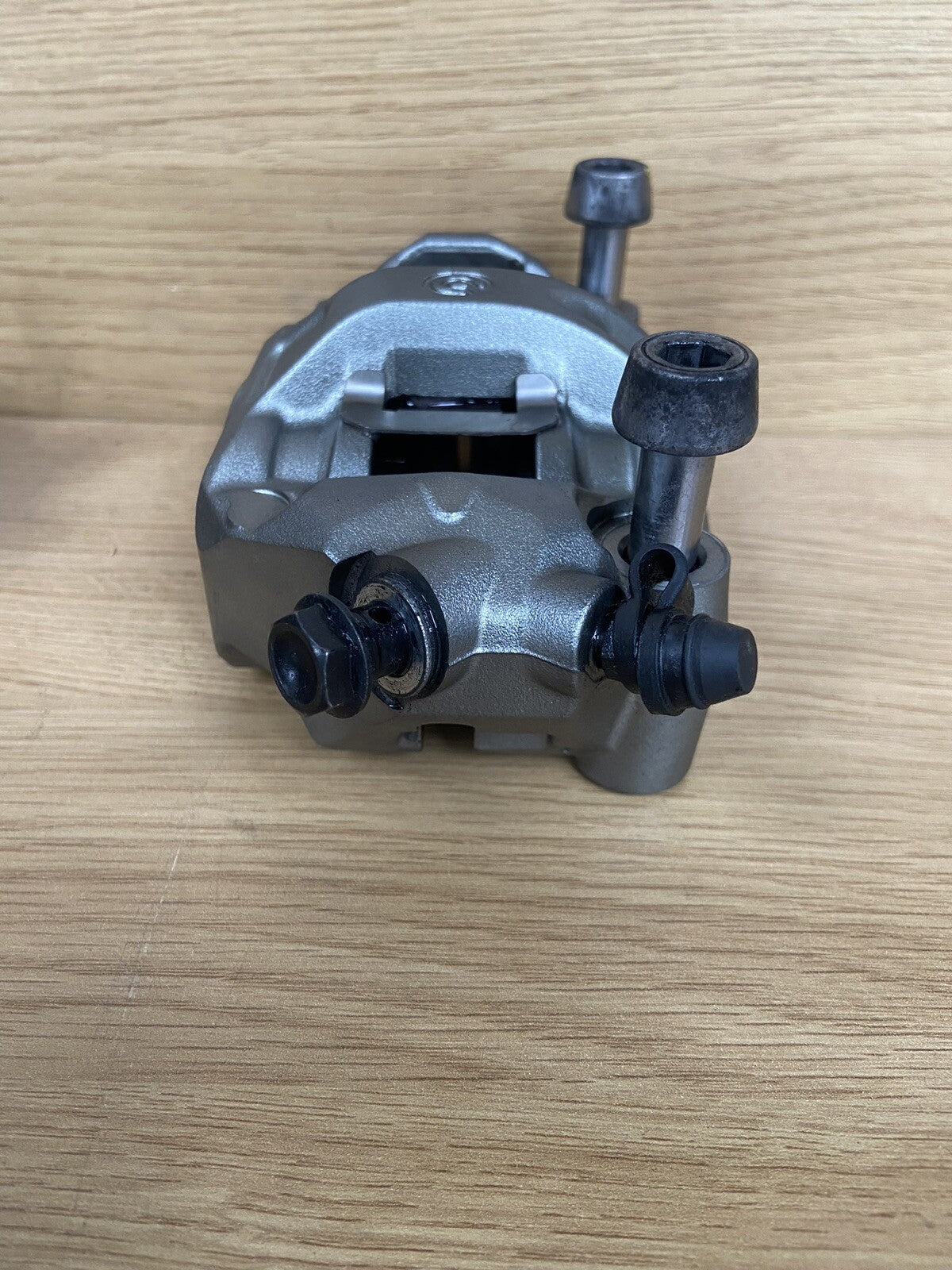 Triumph Street Triple 765 RS BREMBO FRONT BRAKE CALIPERS Brembo Monobloc M50 OEM