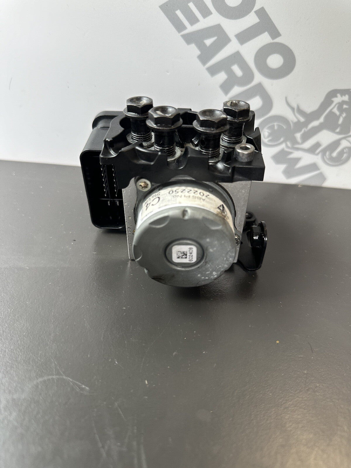 TRIUMPH SPEED TRIPLE RS 1050 2018-2020 ABS Pump T2022250 OEM 1050RS ABS PUMP OEM