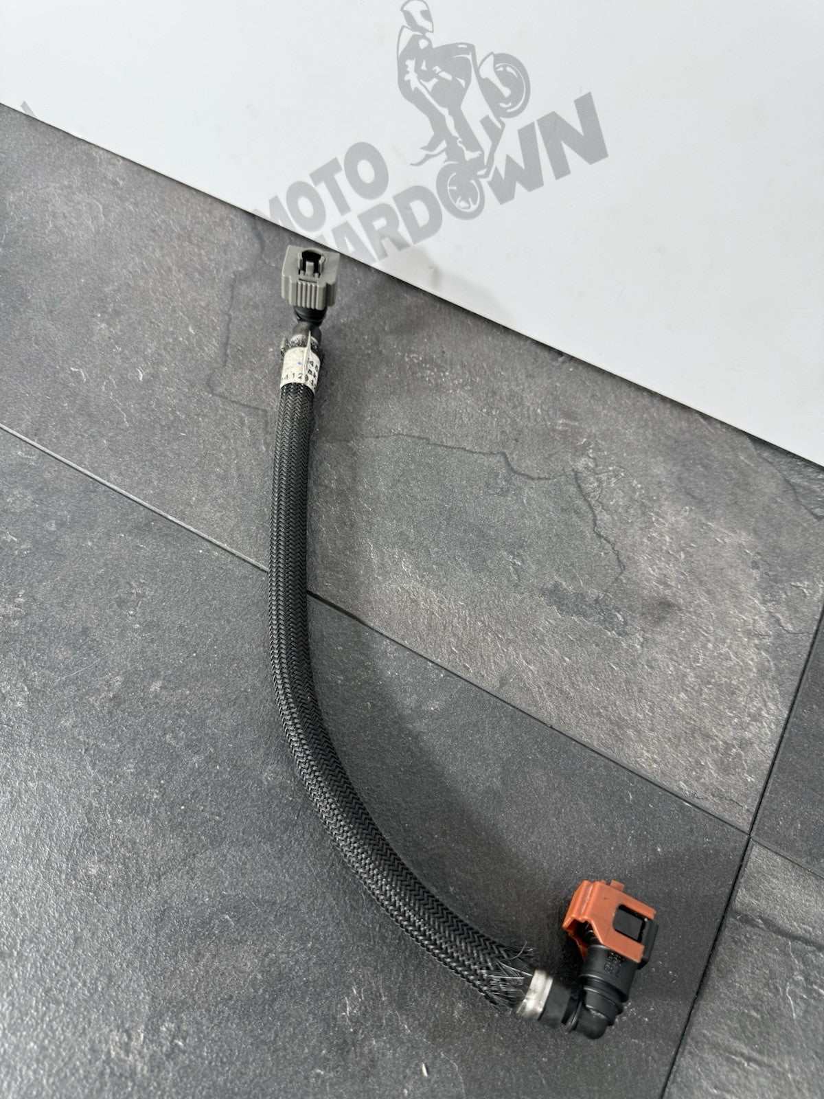 21447b40-1d56-4574-b687-c08e4c935d8b