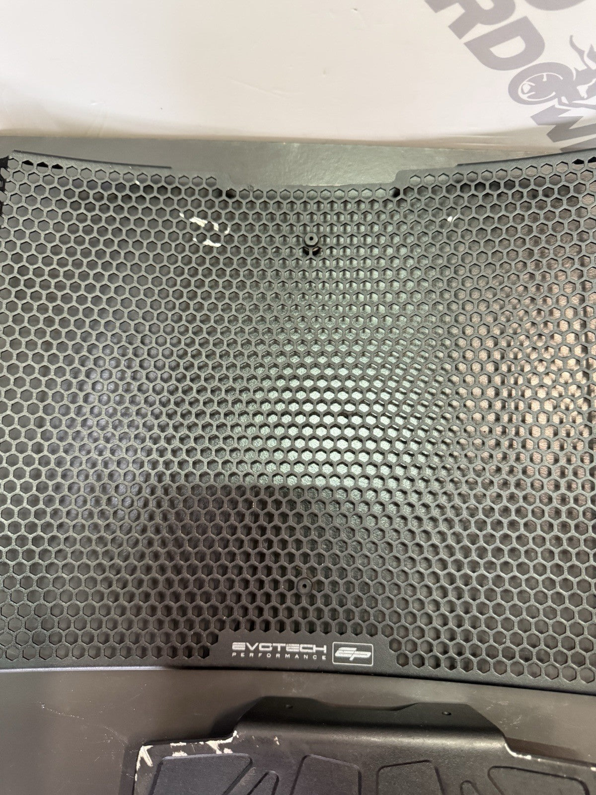 e9417309-704f-4a9b-aba9-fd366fc26c60