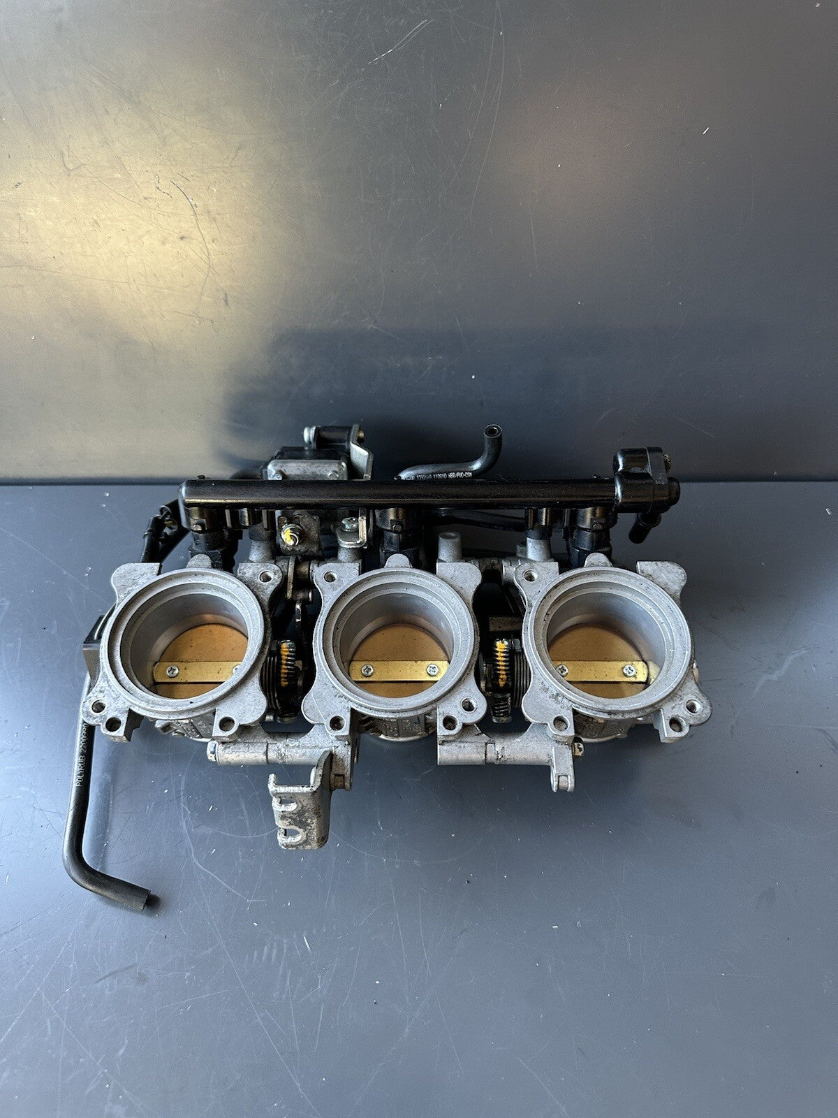 Triumph Daytona 675R Throttle Bodies OEM Daytona 675R Throttle Bodies OEM 2011