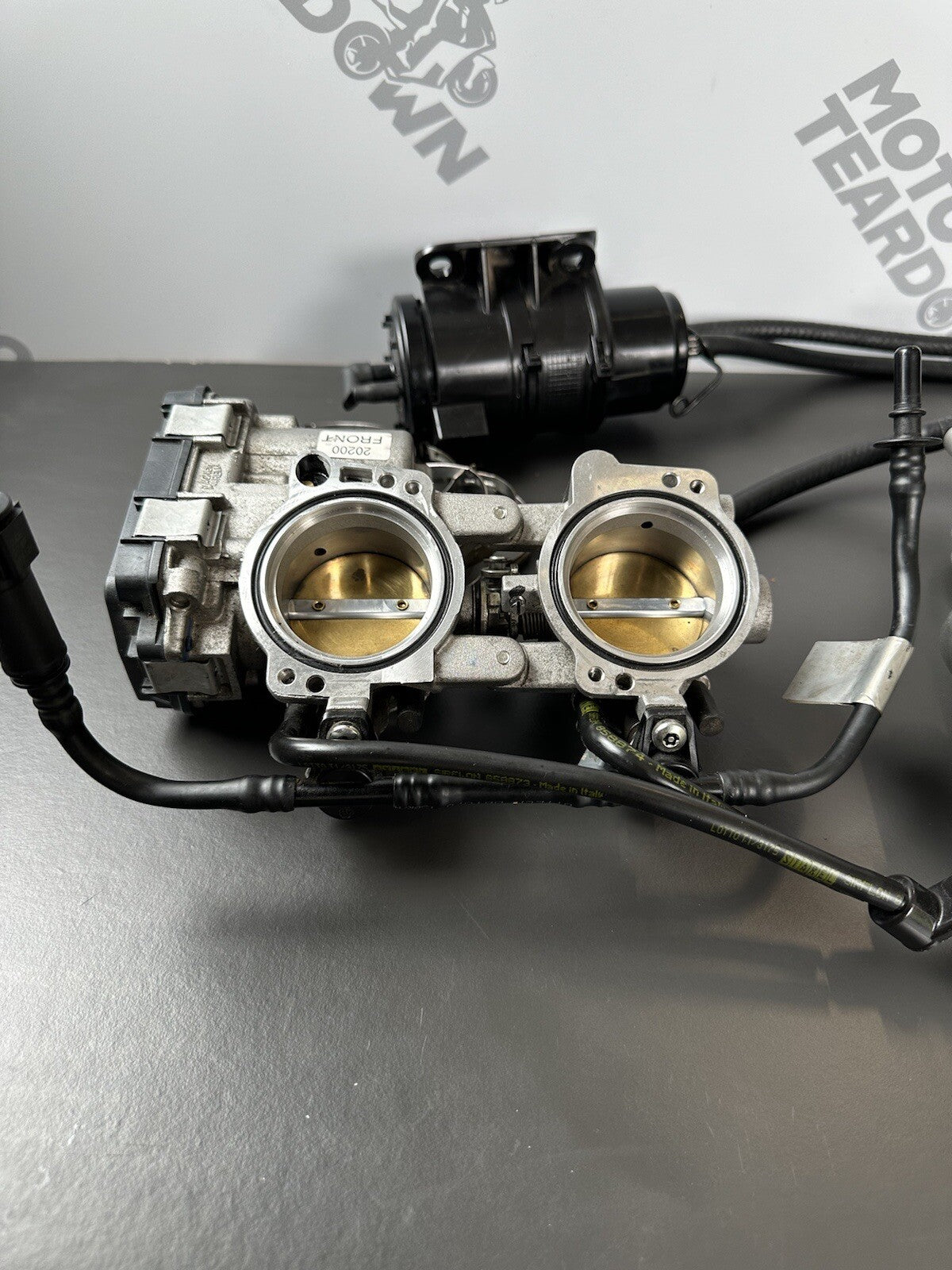 APRILIA TUONO V4 1100 FACTORY Throttle Bodies - 8573046 2017-2020 Front And Rear