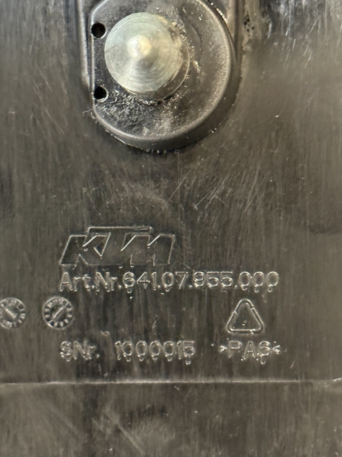 0bc00c26-1941-4f55-a478-34dcbffb8c1e