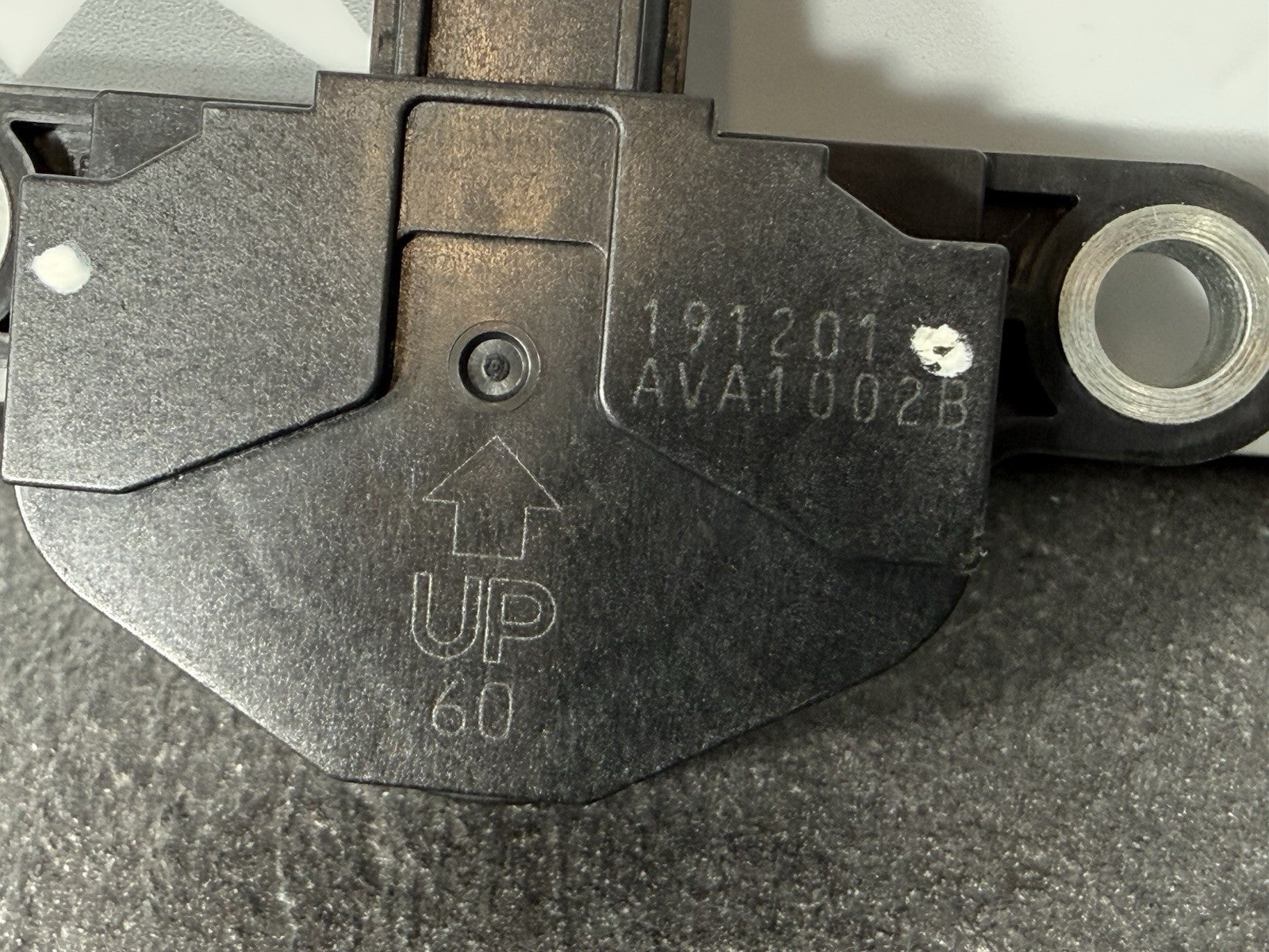 bb2c850b-062d-4196-bcbc-c184ab55a829