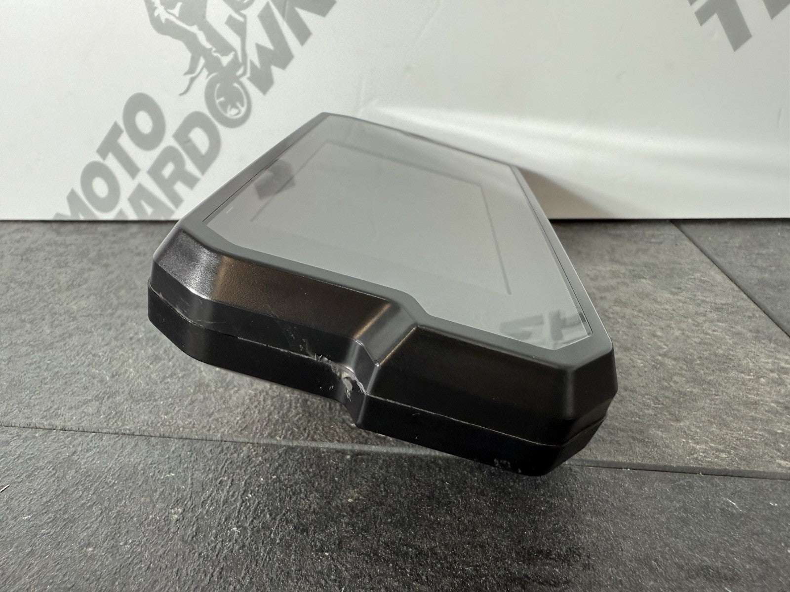 c5ce040f-b741-4f7a-9cb2-b82bc8350cd6