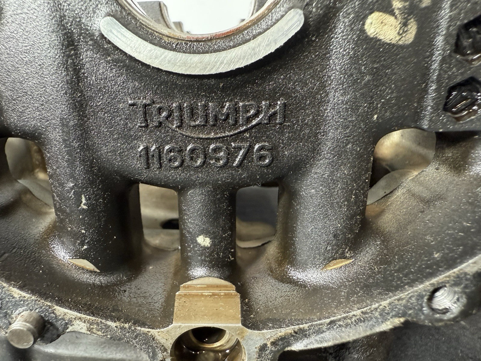 Triumph Street Triple 765 R 2017 Crank Cases Engine Blocks 18498m 2018-2021 OEM