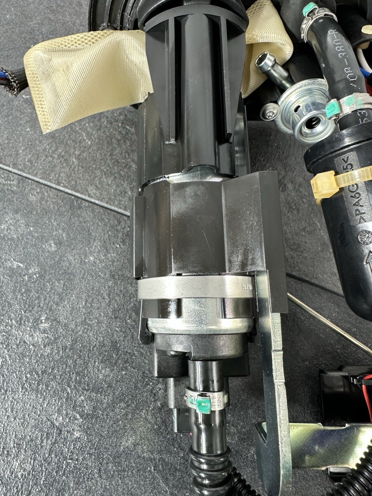 Aprilia RS660 2021 Fuel Pump Petrol Pump Only 6220 Miles 2022-2025 OEM *UK ONLY*