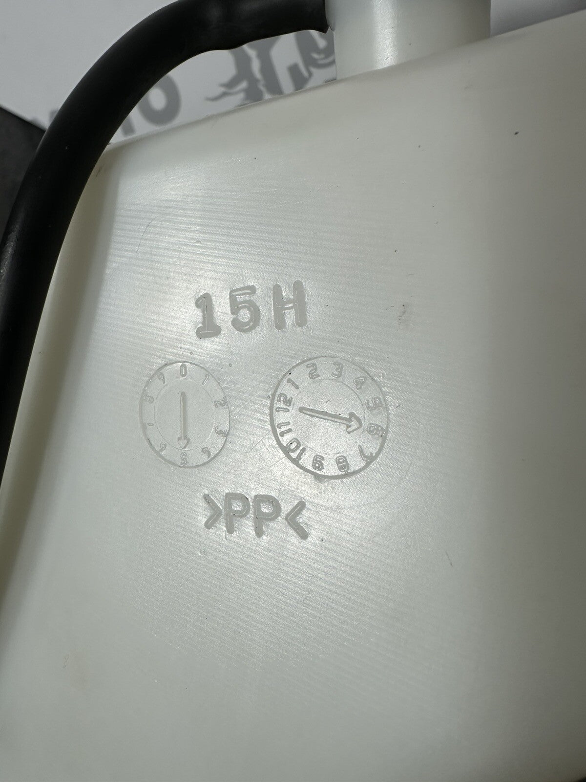 Suzuki GSXR 1300 2016 HAYABUSA Coolant Bottle Expansion Tank 18408 Miles OEM