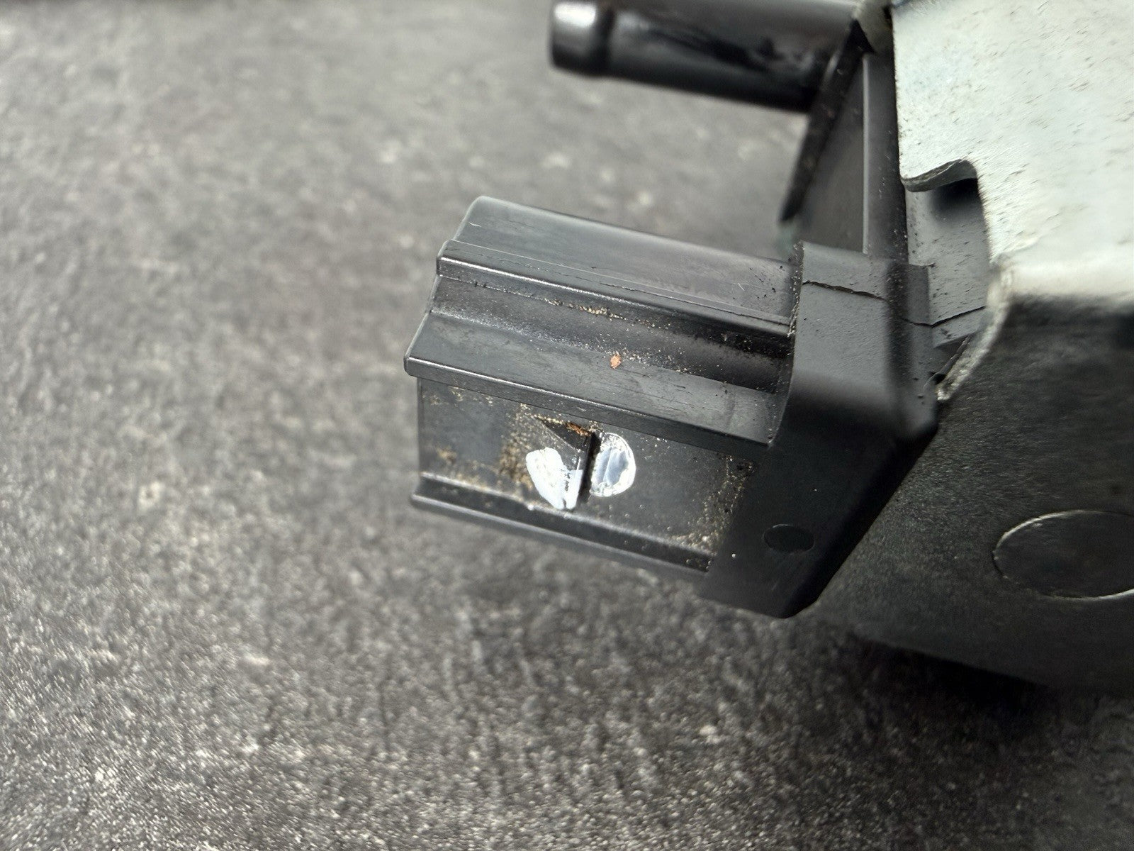 b5c94fce-fcee-41c9-9bac-a8bc9dd063a5