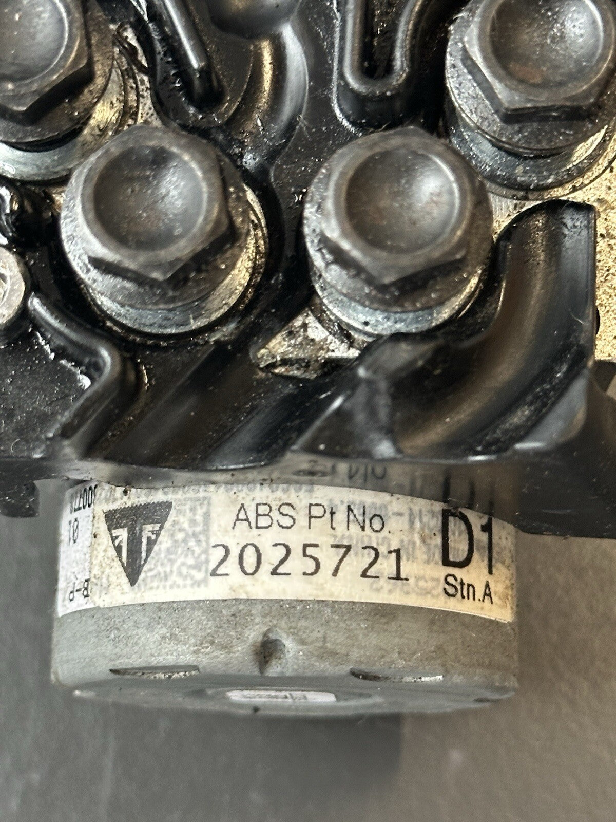 Triumph Street Triple 765S ABS Pump OEM Triumph Street Triple ABS Pump T2025721