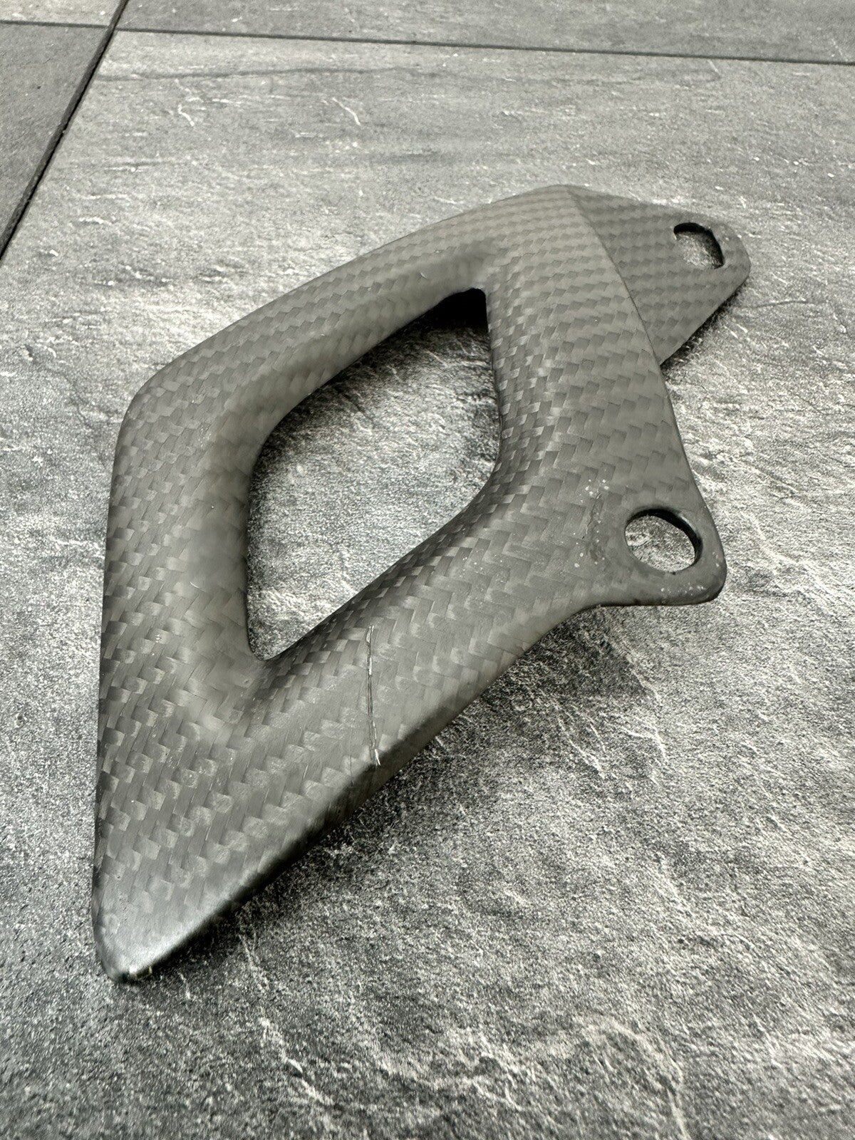 Aprilia Tuono V4 1100 Factory 2020 Carbon Fibre Chain Guide Guard 6889m OEM 2019