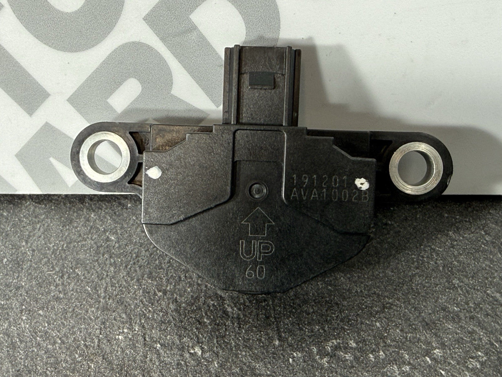 b6030ab1-fe42-4911-b4d6-e65ca023d6a4