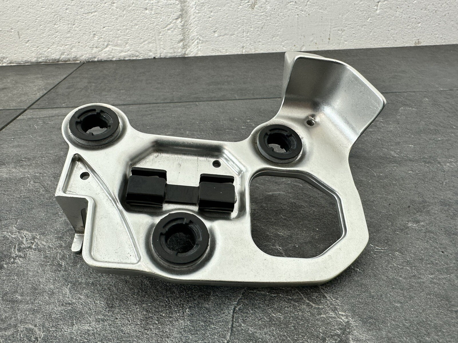 Triumph Street Triple 765 RS 2017 Speedo Mount Clock Bracket 12184m 2018-2021