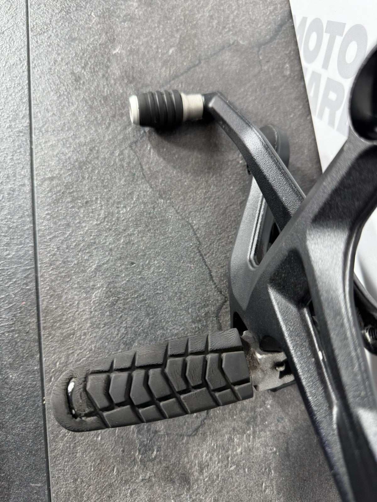 e0f90742-c86f-4513-b48a-8a4b74a56251