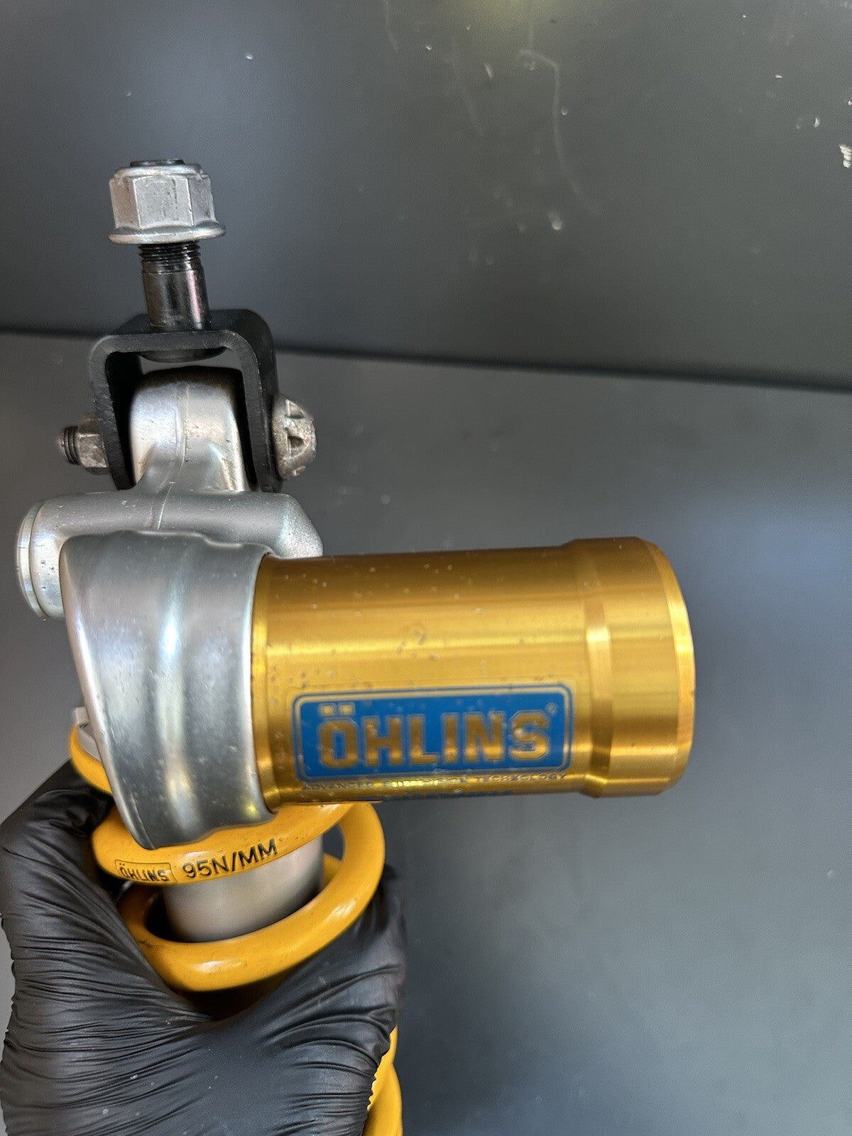 TRIUMPH STREET TRIPLE 765RS OHLINS REAR SHOCK 2017 - *UK ONLY* Ohlins Rear Shock