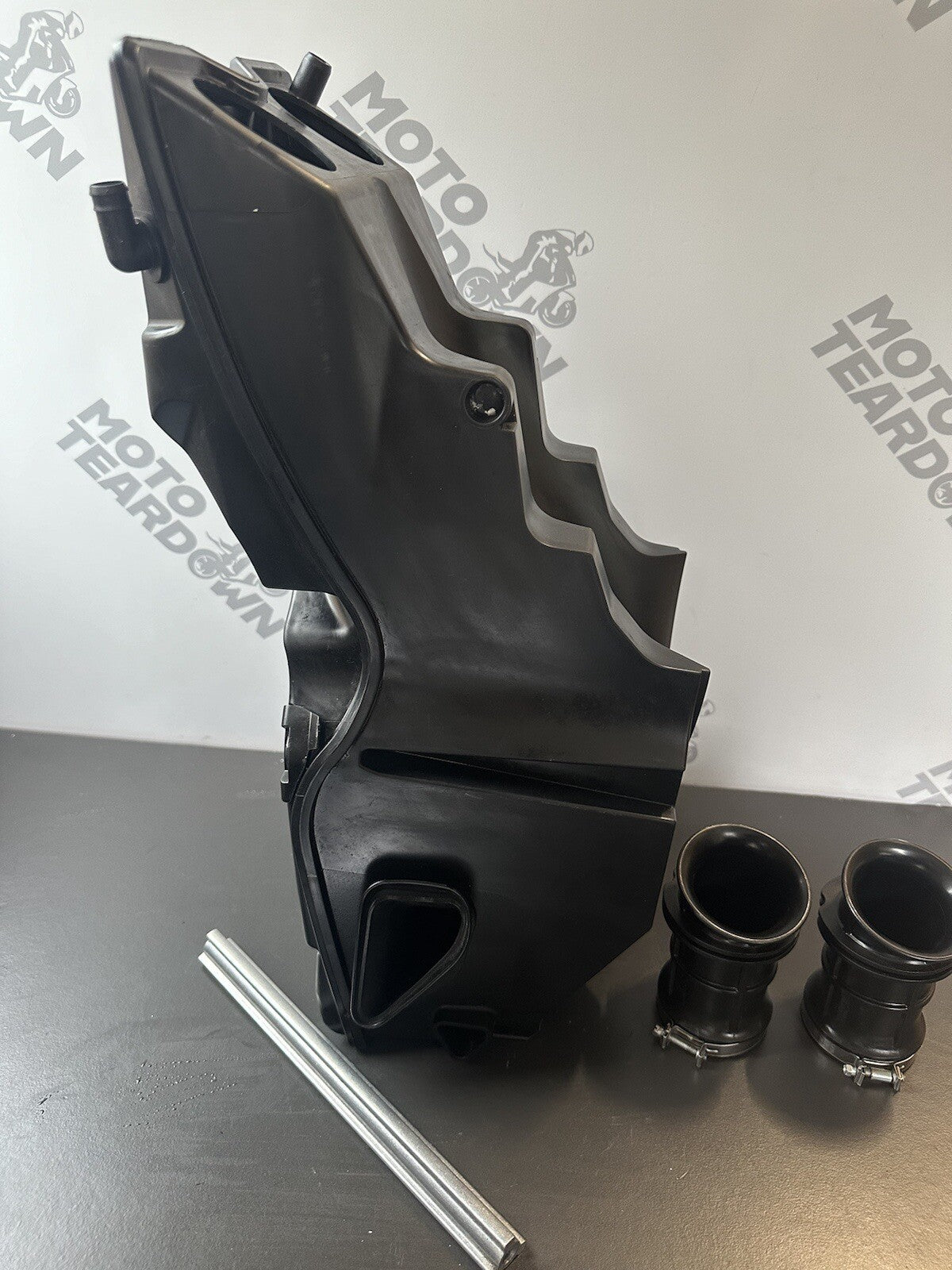 KTM 790 DUKE AIRBOX AIR BOX FILTER COMPLETE 64106001100 OEM 790 2019-2023 OEM