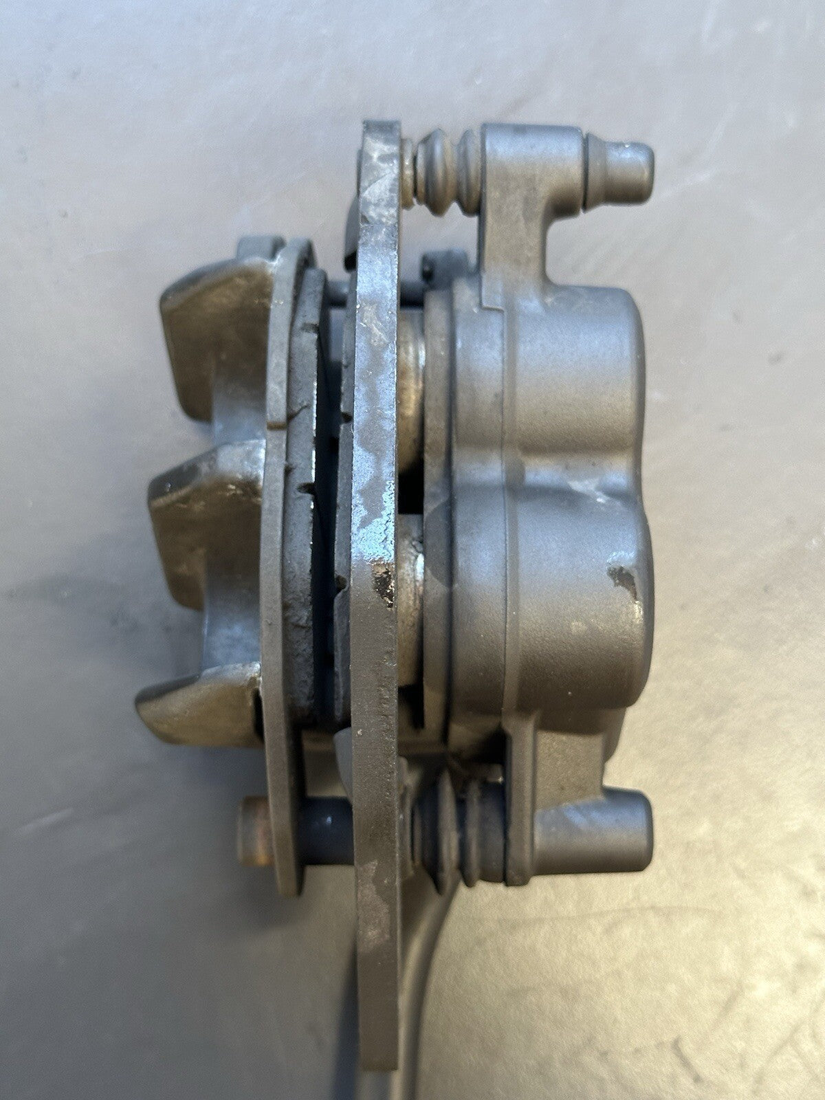 YAMAHA MT-03 FRONT BRAKE CALIPER Yamaha MT03 Front Brake Caliper 2020- OEM
